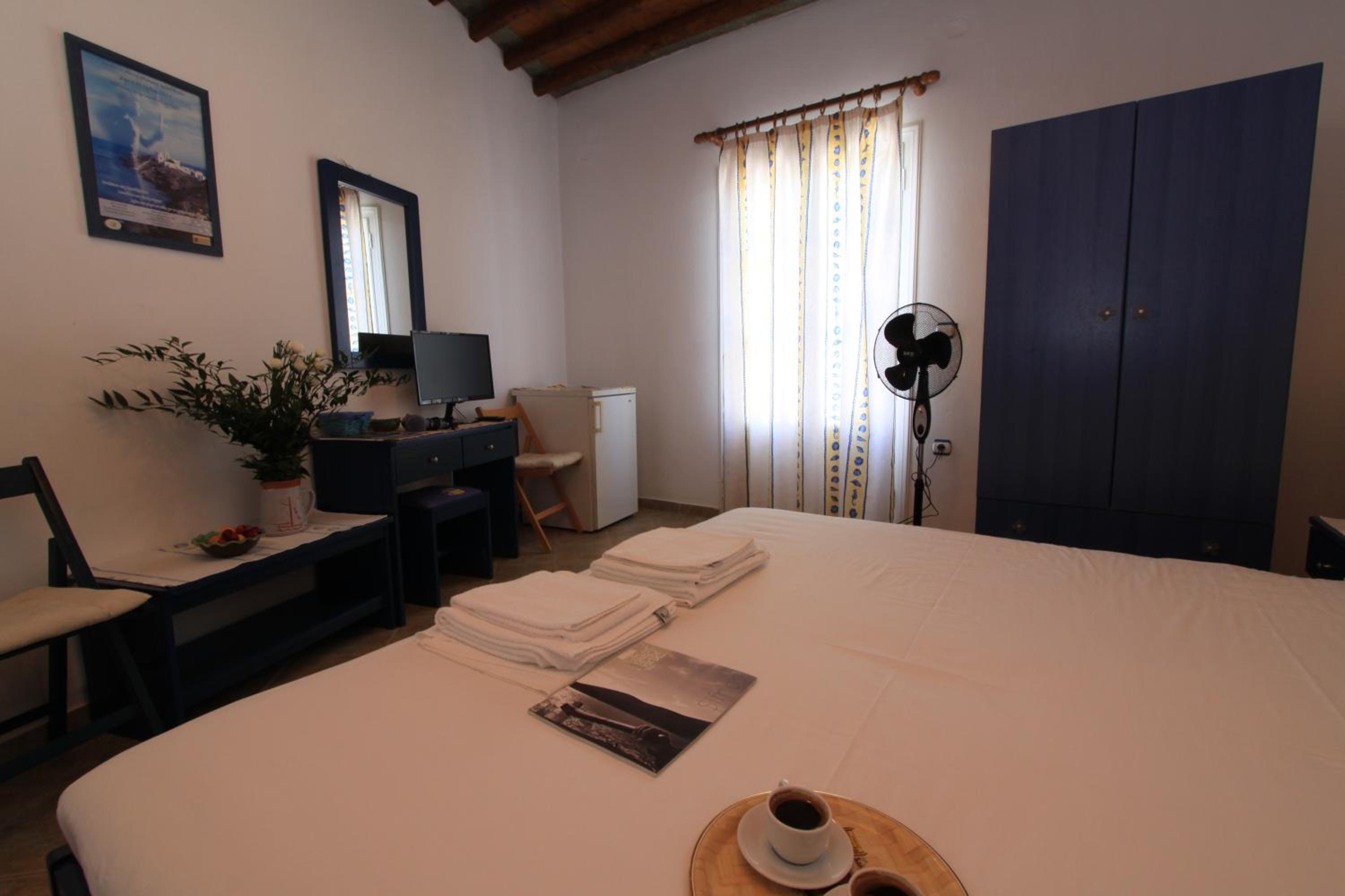 Smaragda Rooms & Studios