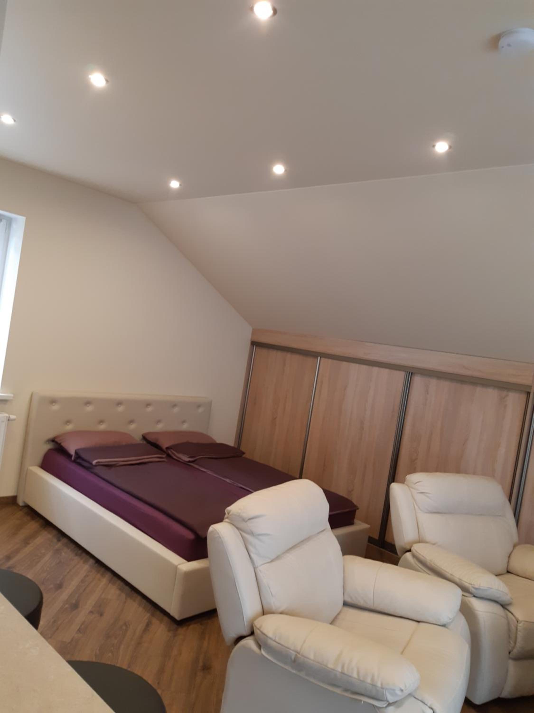 Zveryno guest house
