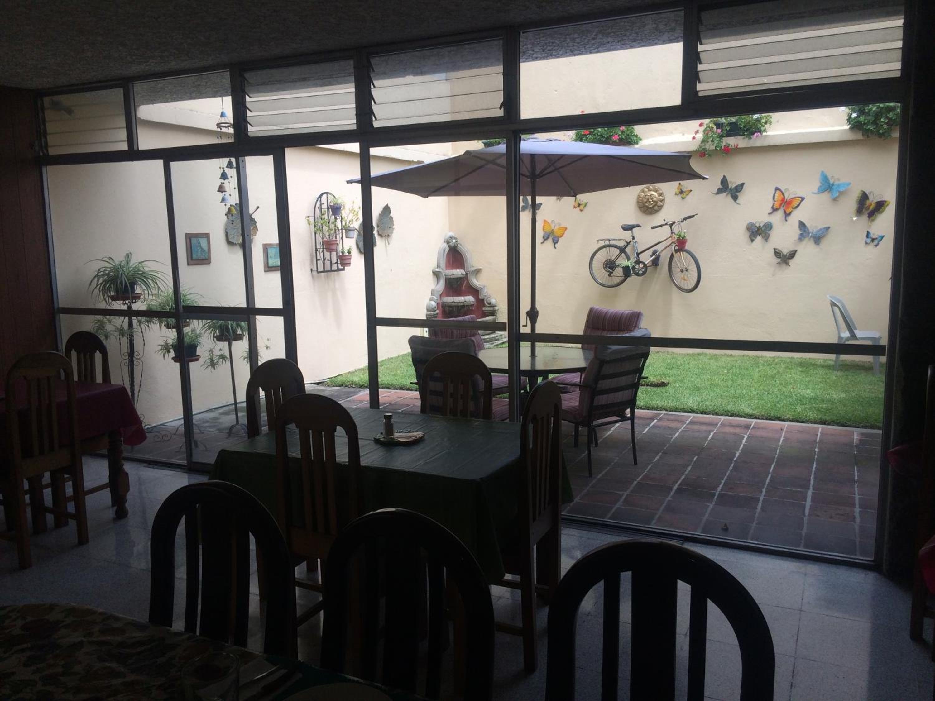 Photo 6