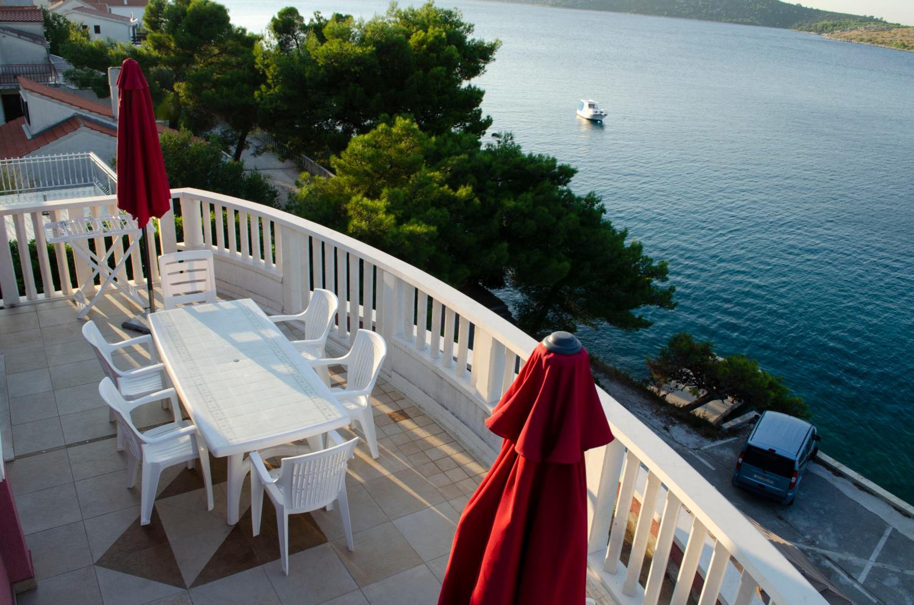 Beautiful Villa 6 Metres From Sea view 5