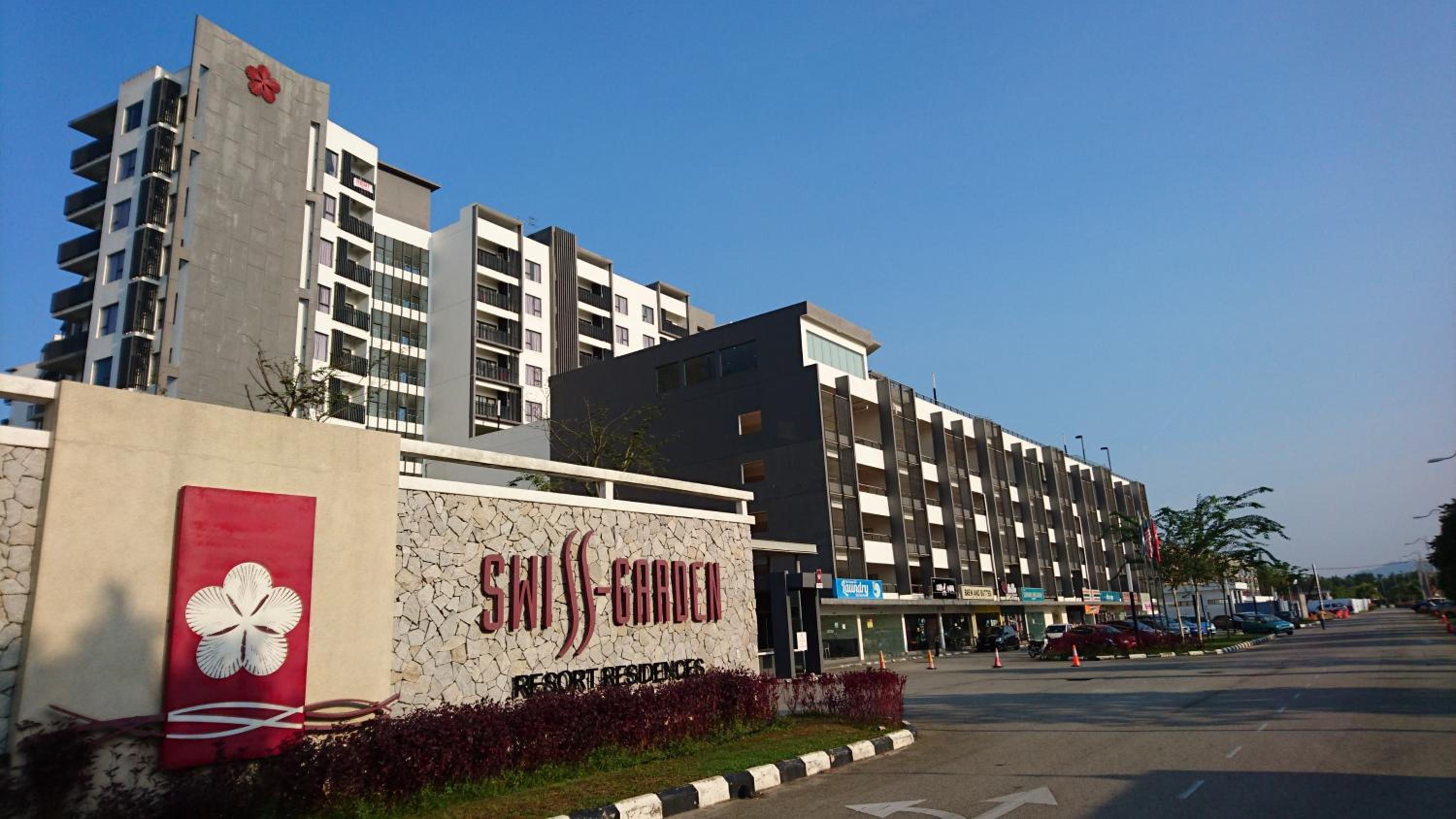 Cozy Swiss Garden Beach Resort Residence photo 3