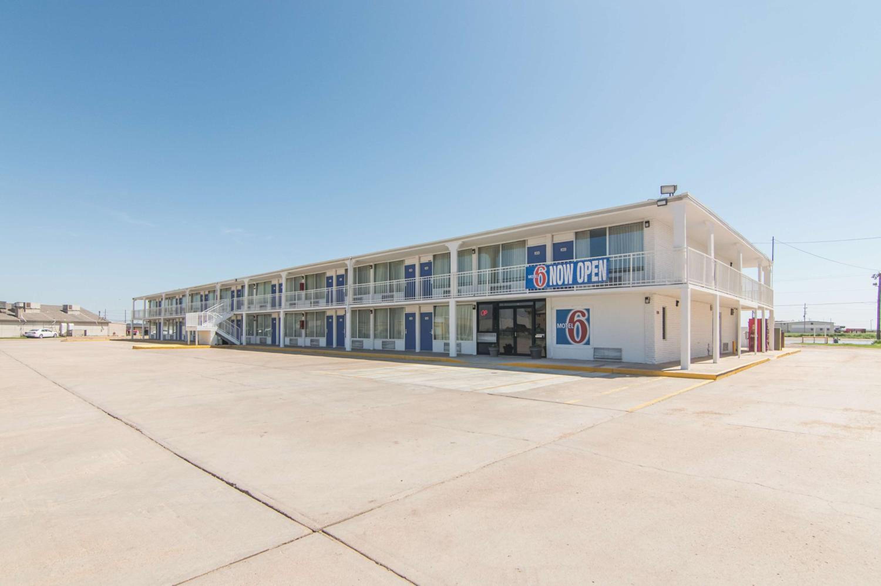 Liberal Vacations - Motel 6-Liberal, KS - Property Image 3