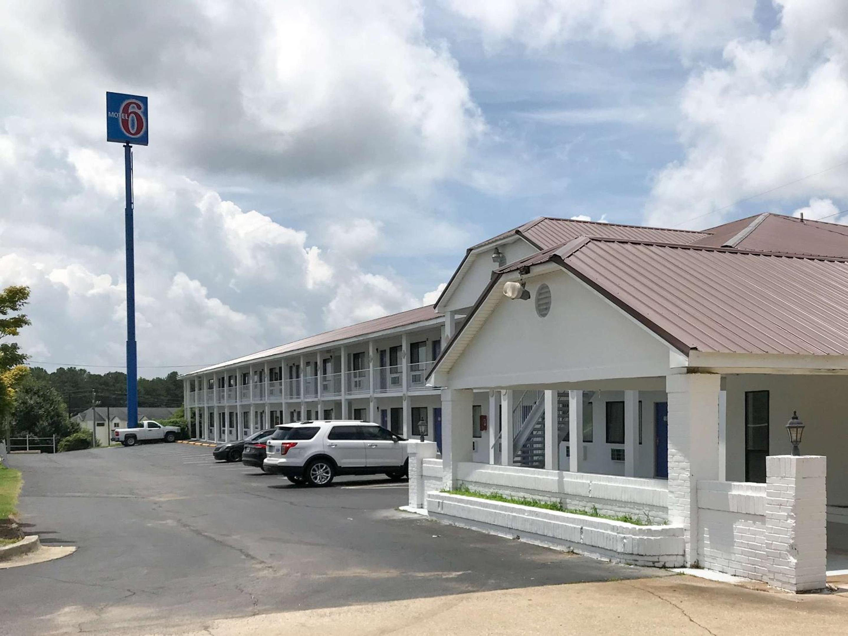 Motel 6-Bremen, GA view 2
