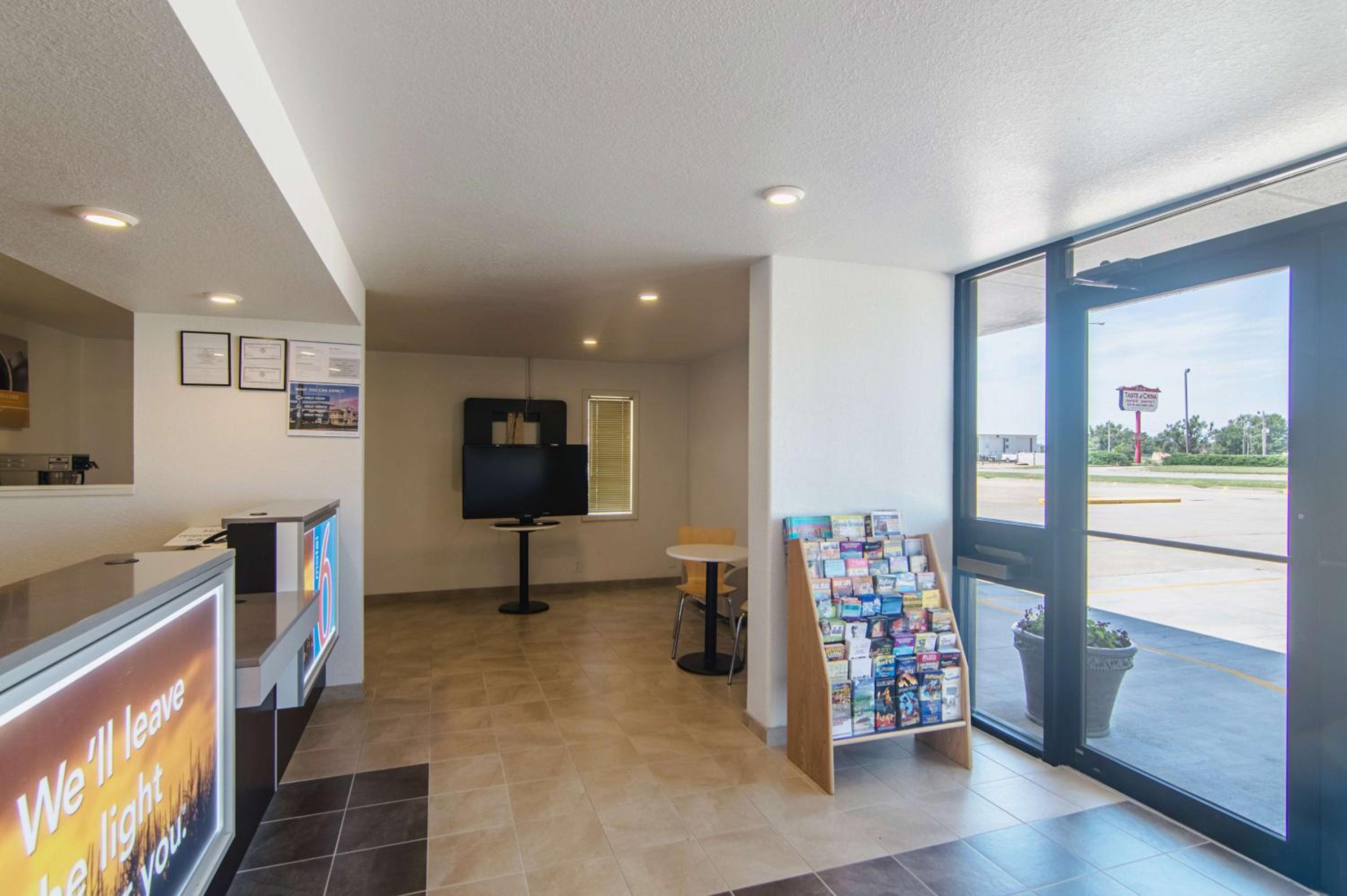 Liberal Vacations - Motel 6-Liberal, KS - Property Image 53