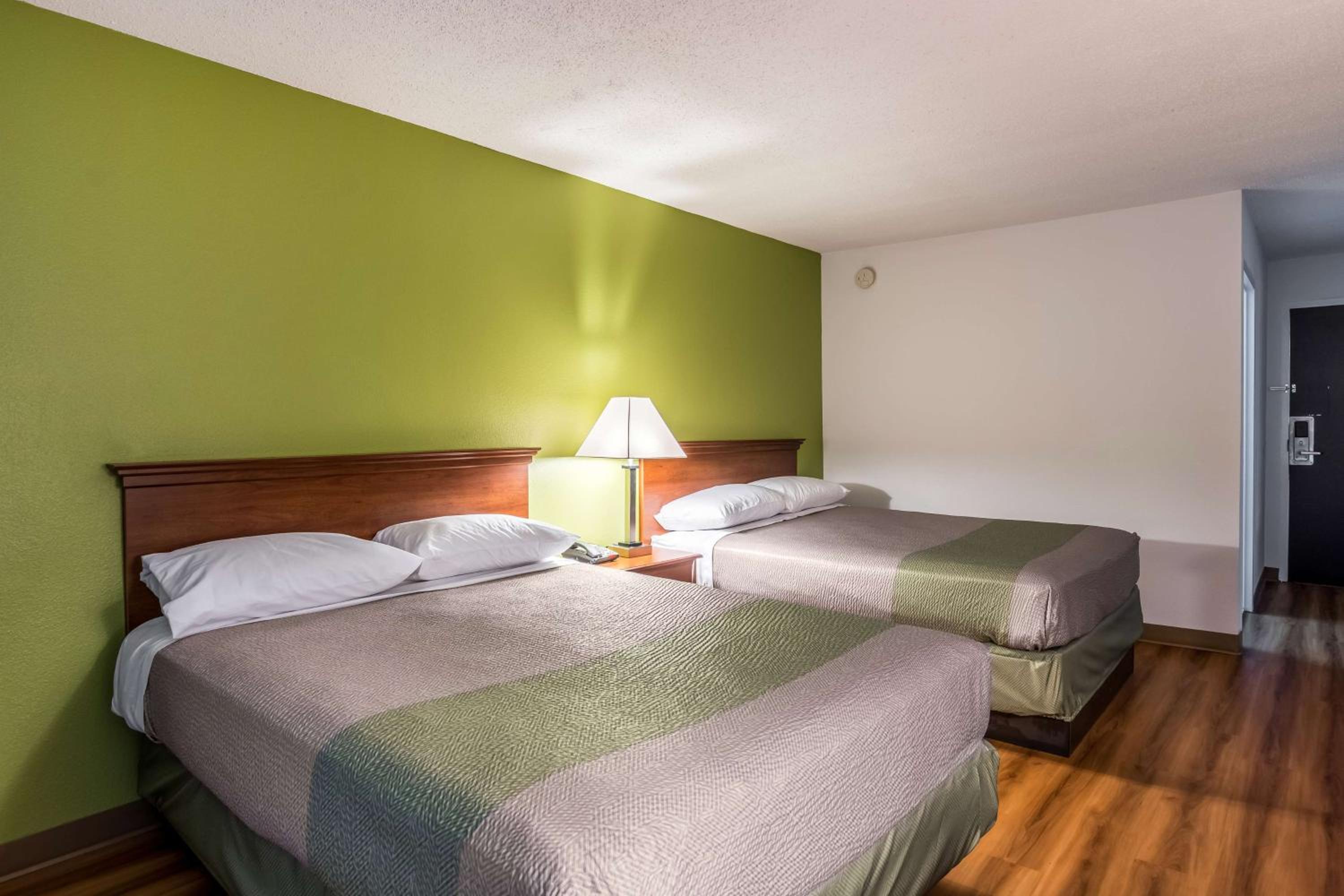 Motel 6 Petersburg, VA - Fort Lee