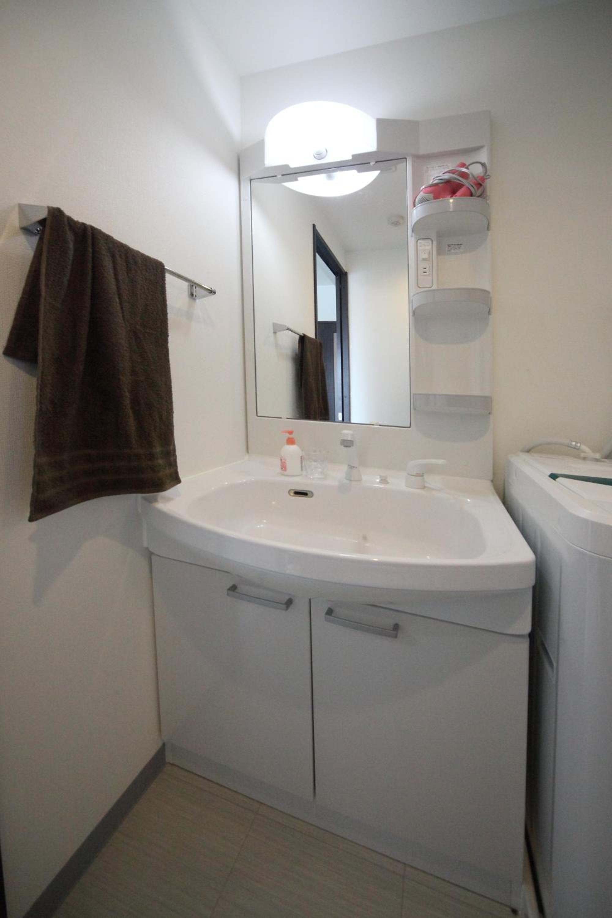 EX Itoman Apartment 703 view 4