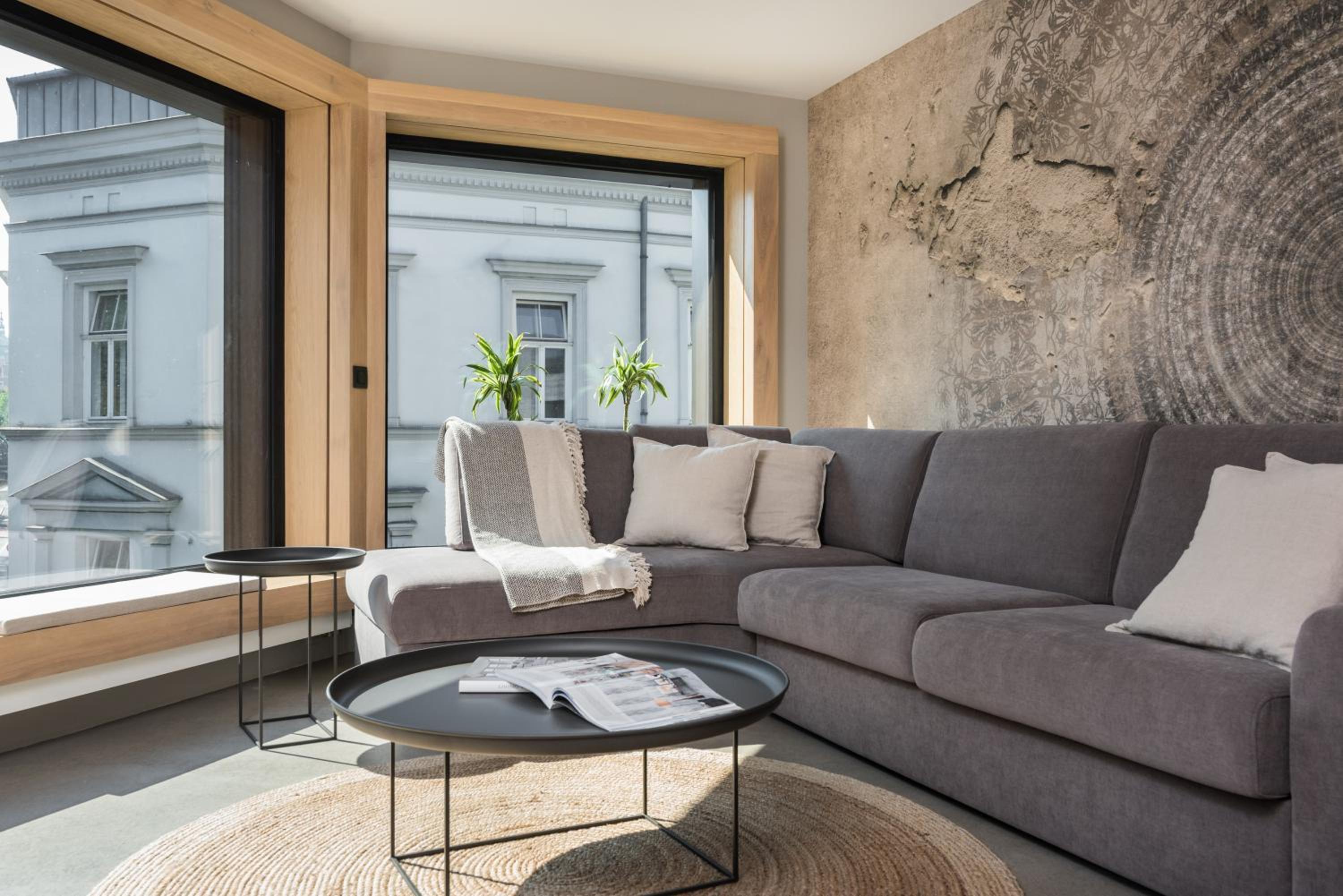 Academia Apartments view 2