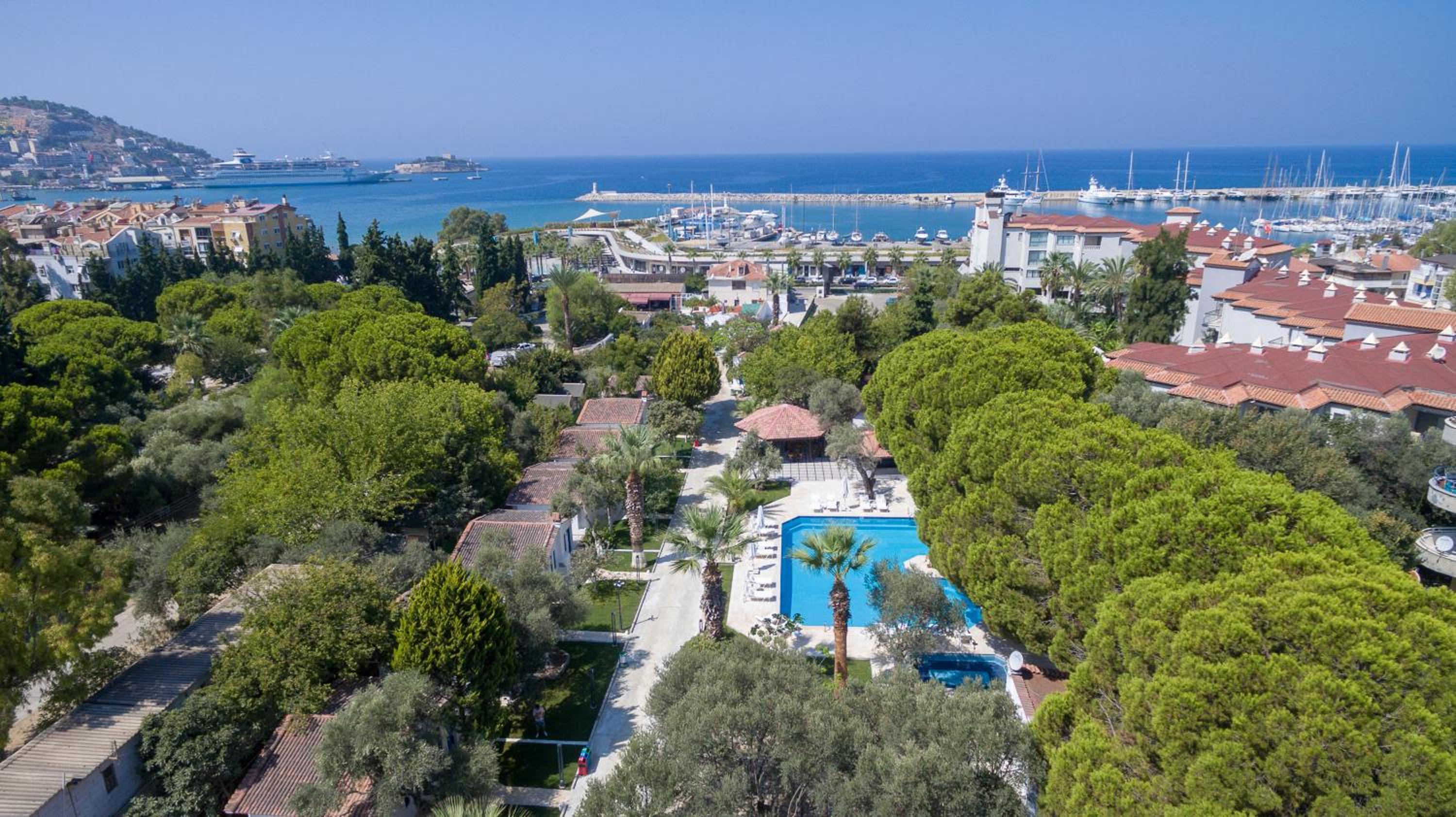 Risus Garden Marina Otel - Image 34