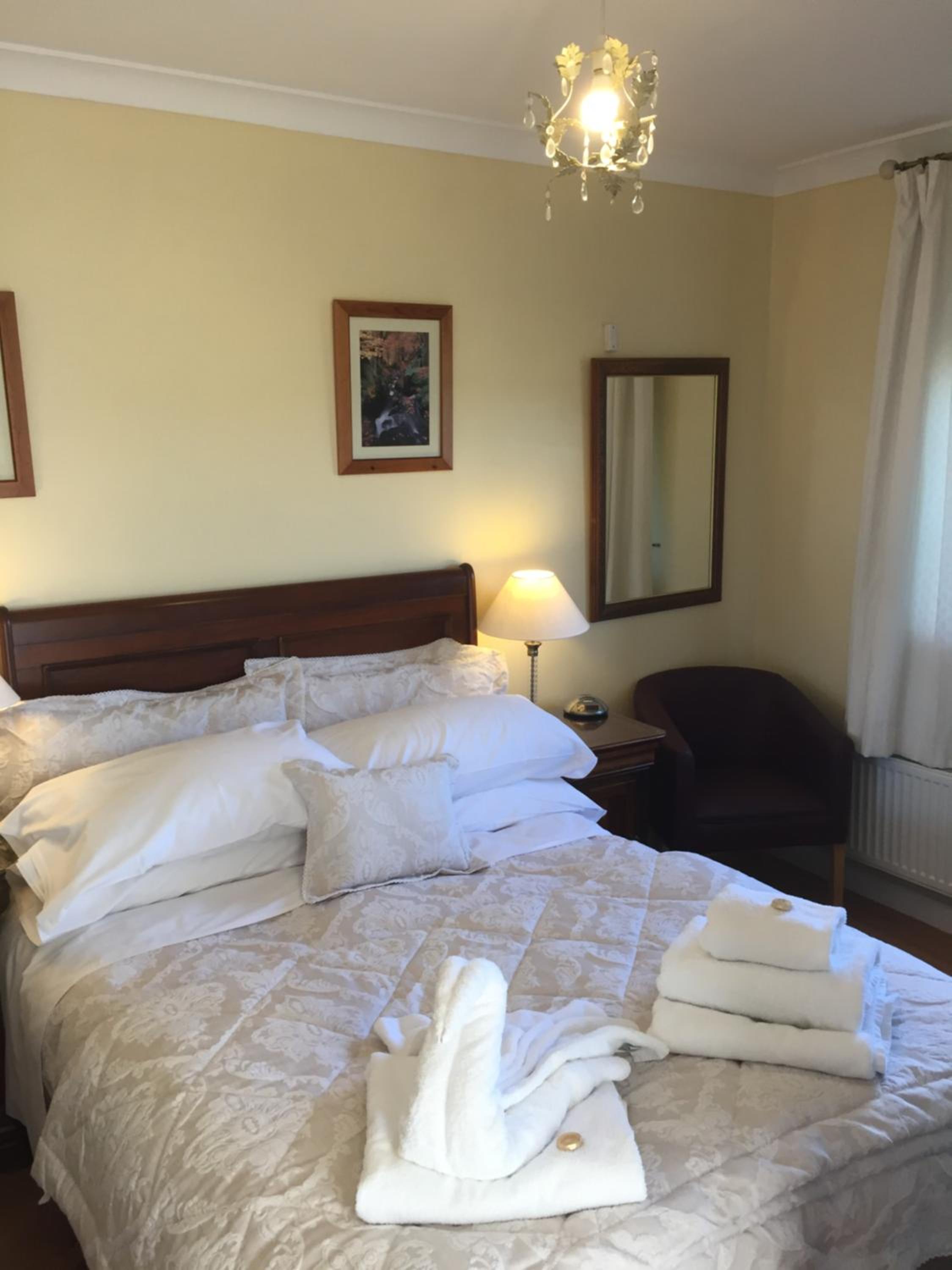 Swan House view 3