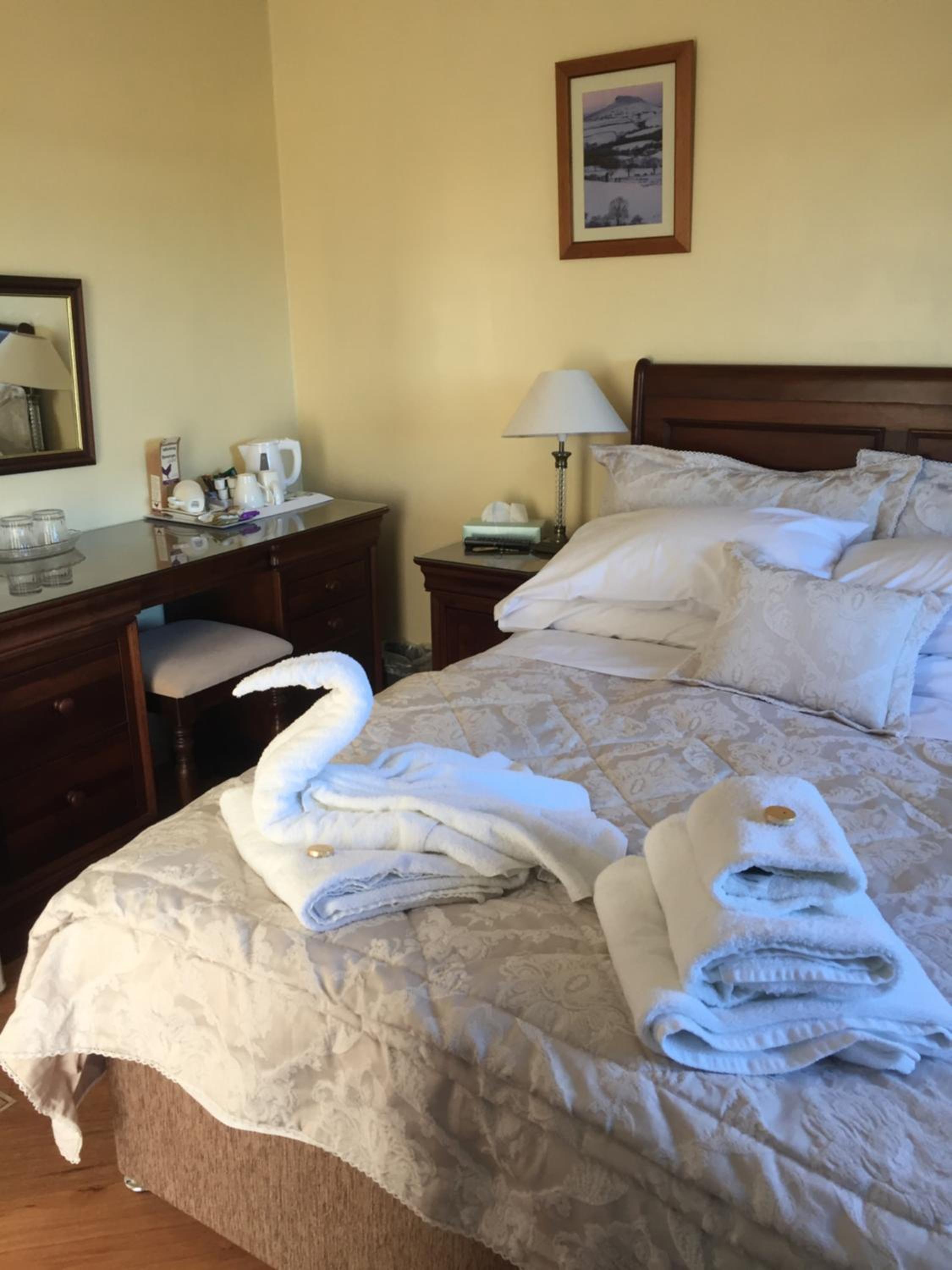 Swan House view 5