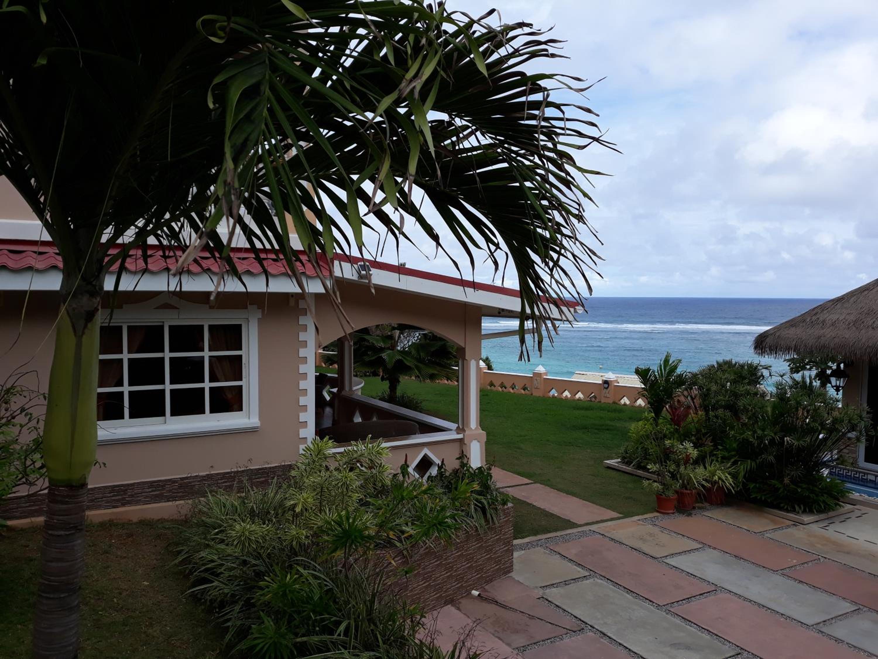 Au Fond De Mer View