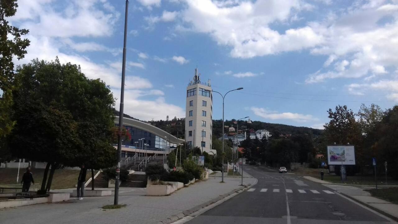 Photo 25