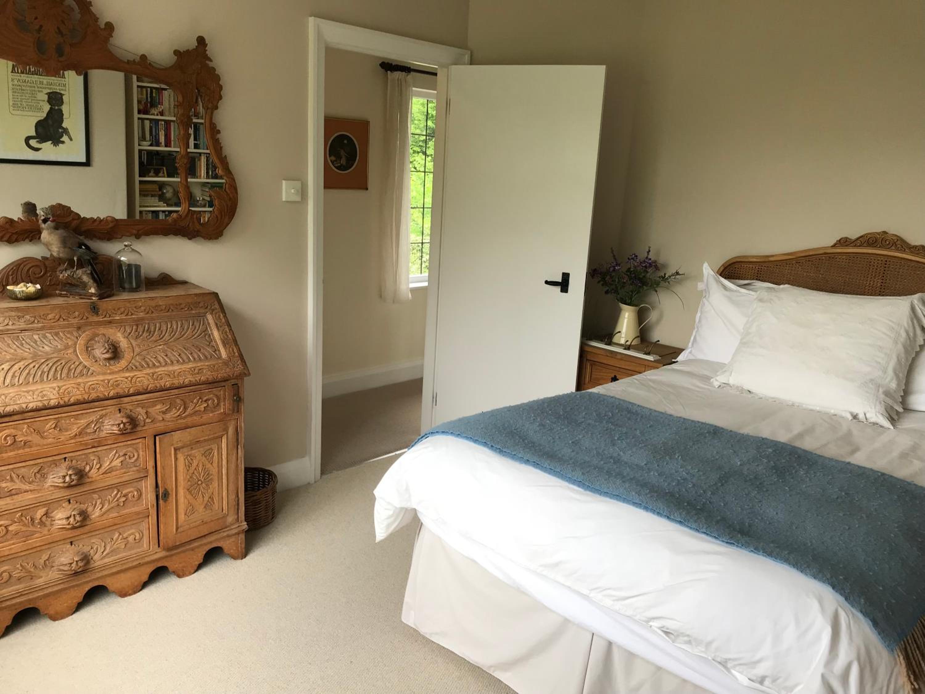 The Limes Country House with Heated Pool & Hot Tub