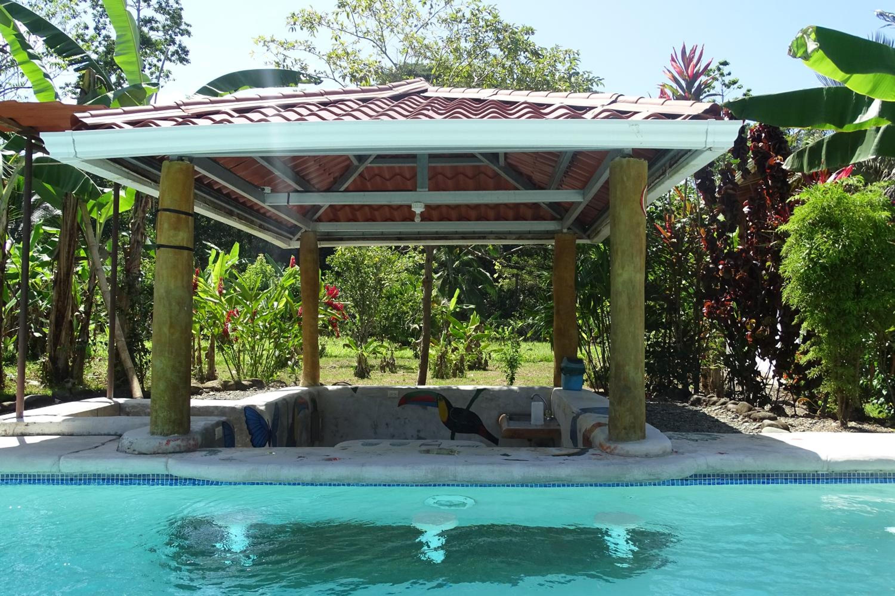 Cabinas Los Tucanes