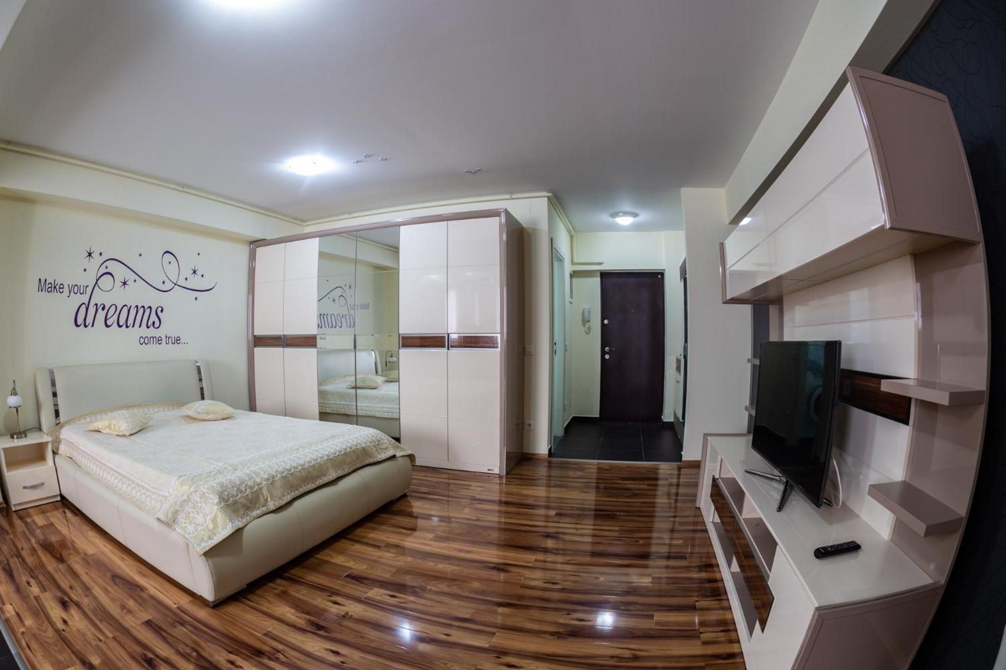 Luxury Radox Airport Bucharest