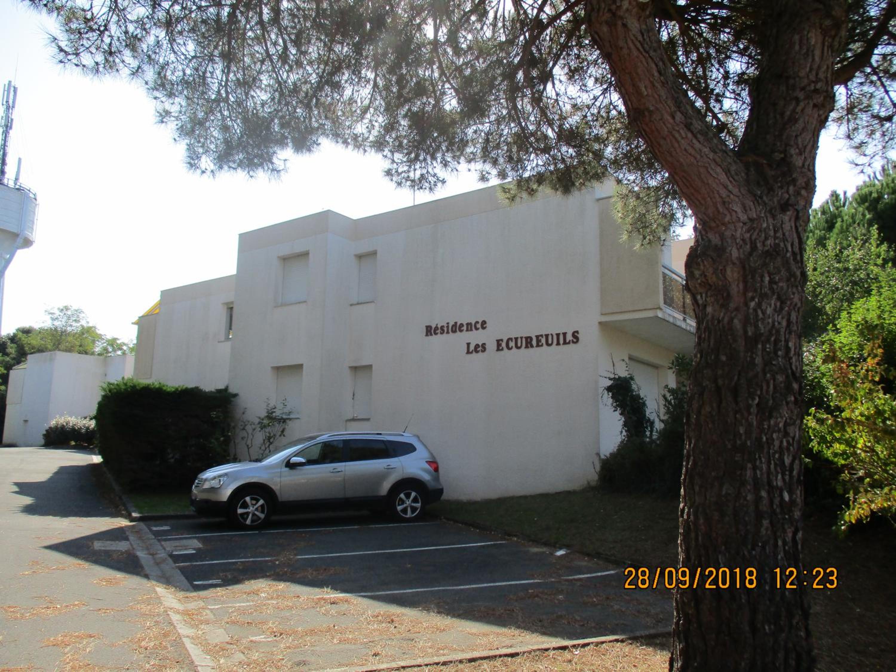 RESIDENCE LES ECUREUILS view 2