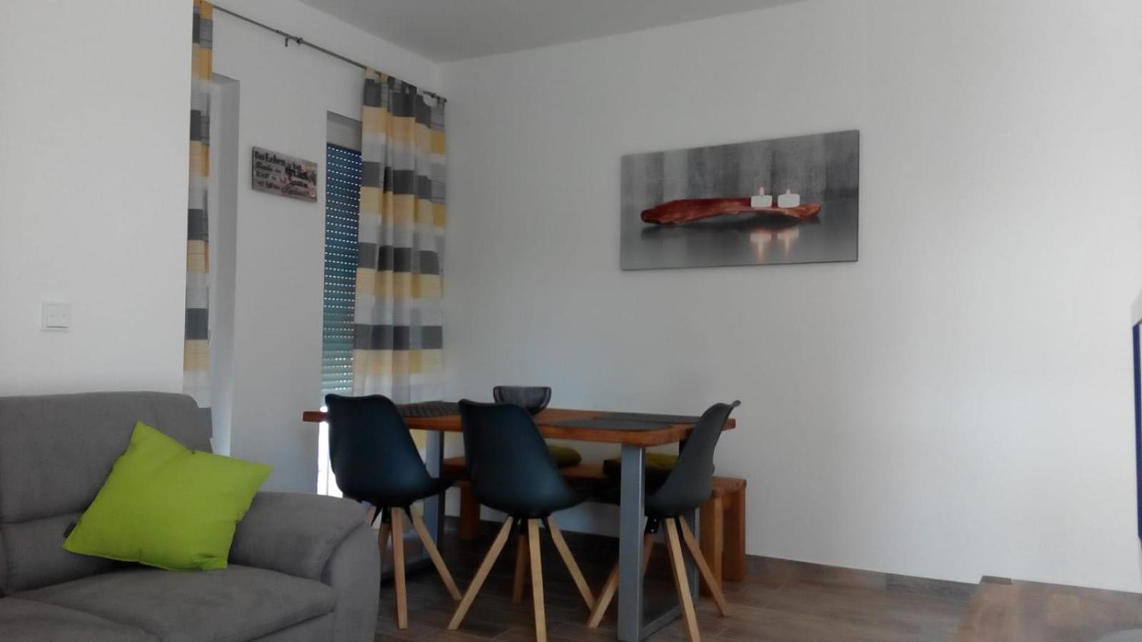 Im Hirzenbruch 1 view 5