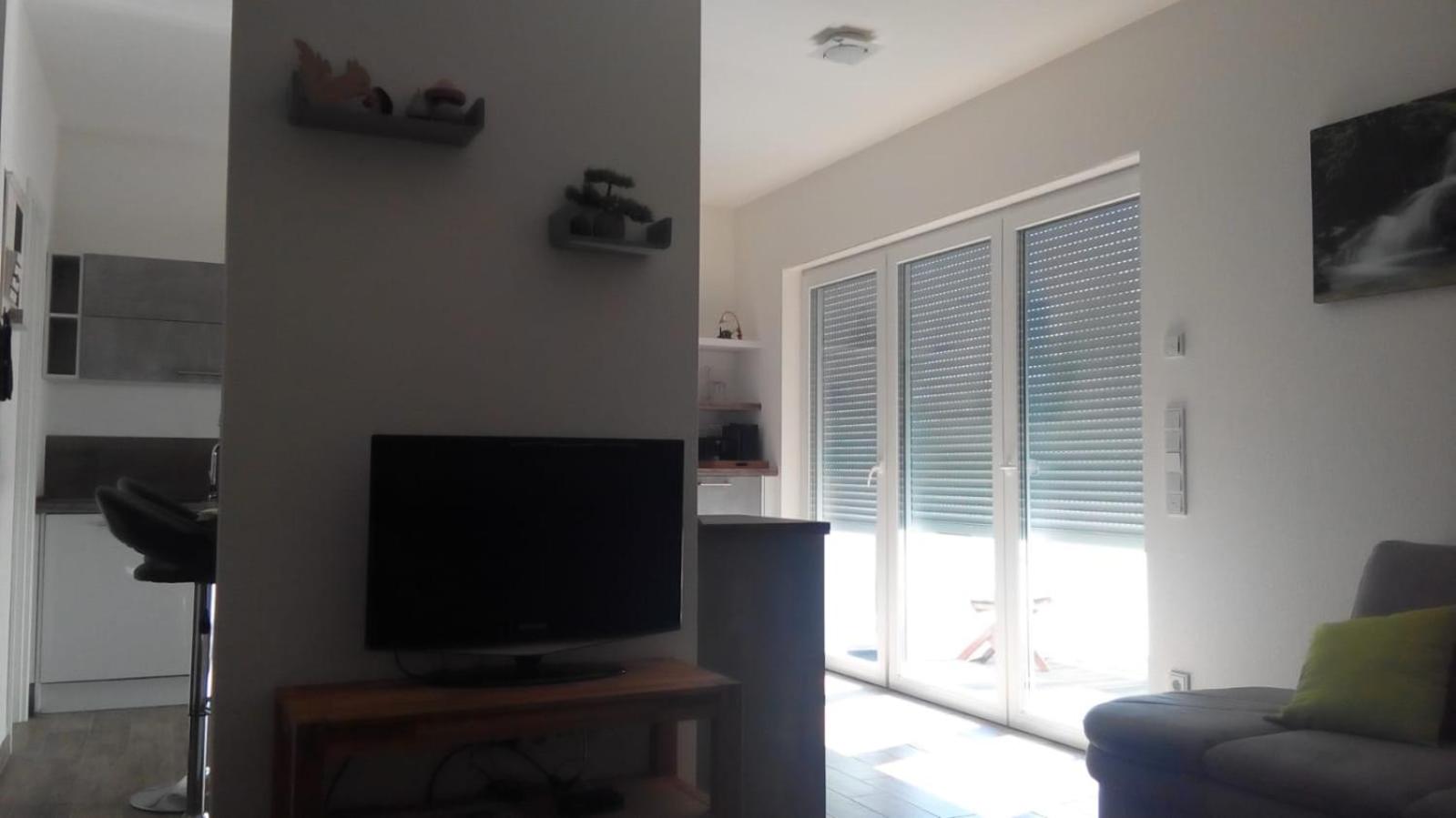 Im Hirzenbruch 1 view 2