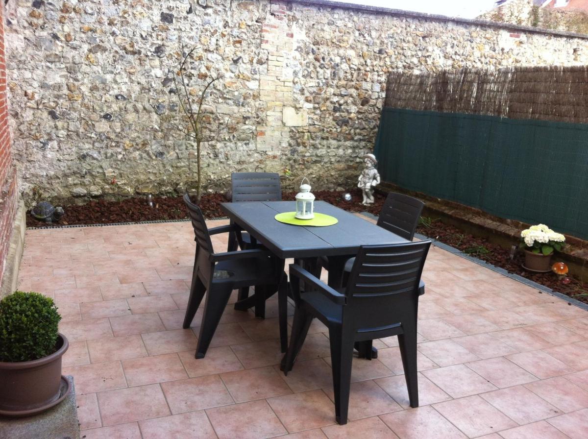 Photo 12