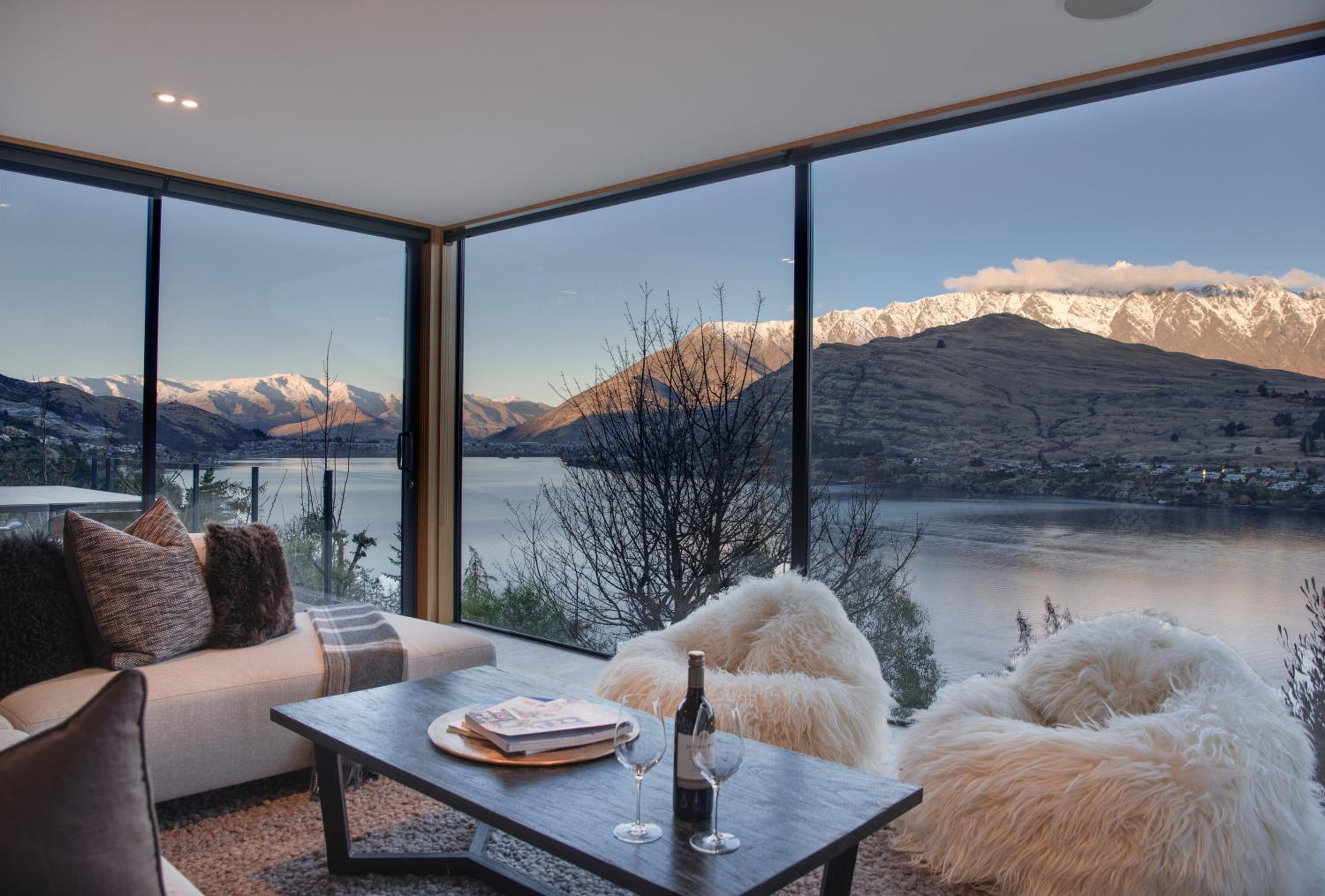 Panorama House by Sotheby's Luxury Rental Homes view 2