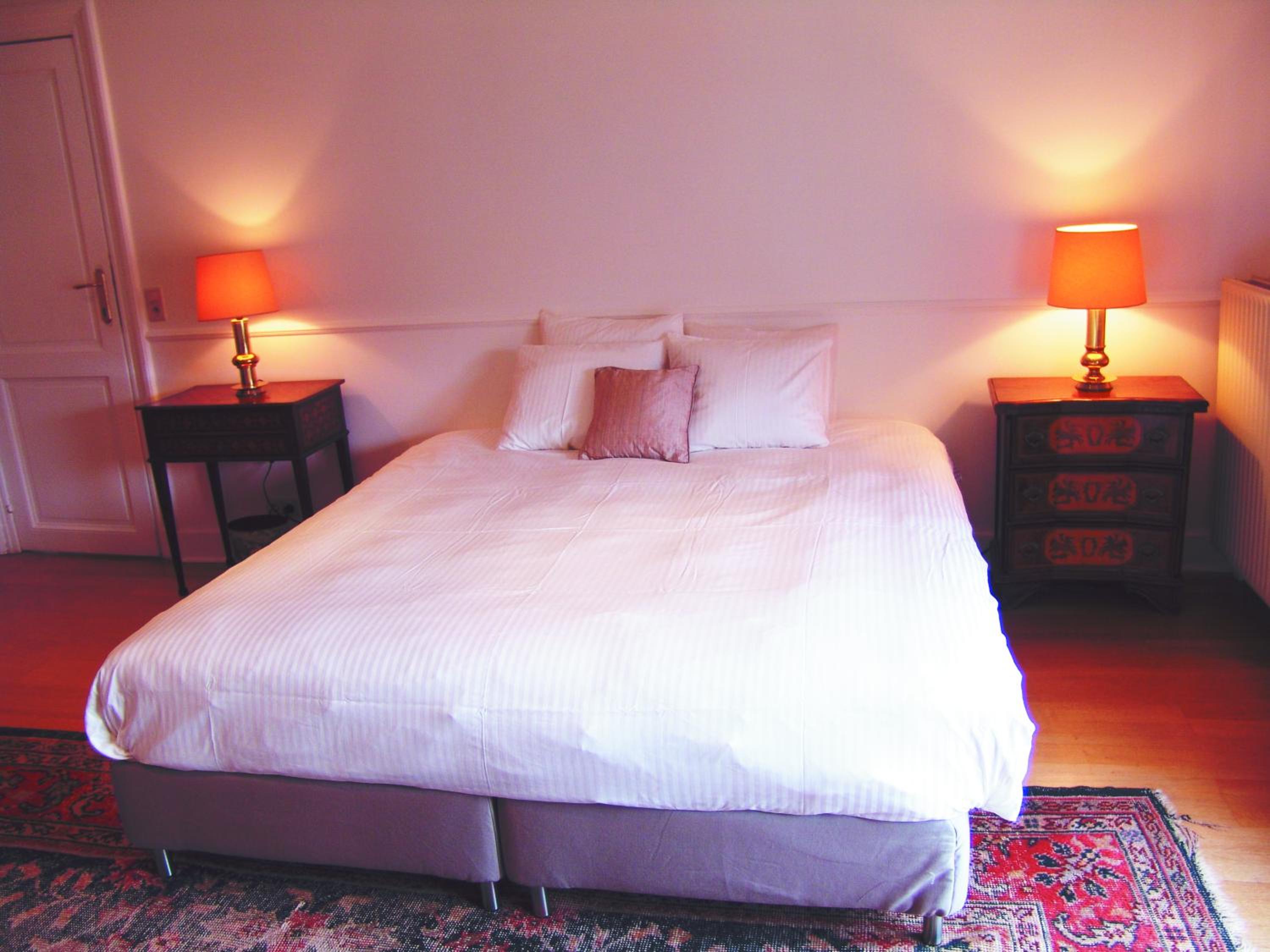 Louise Chatelain suites