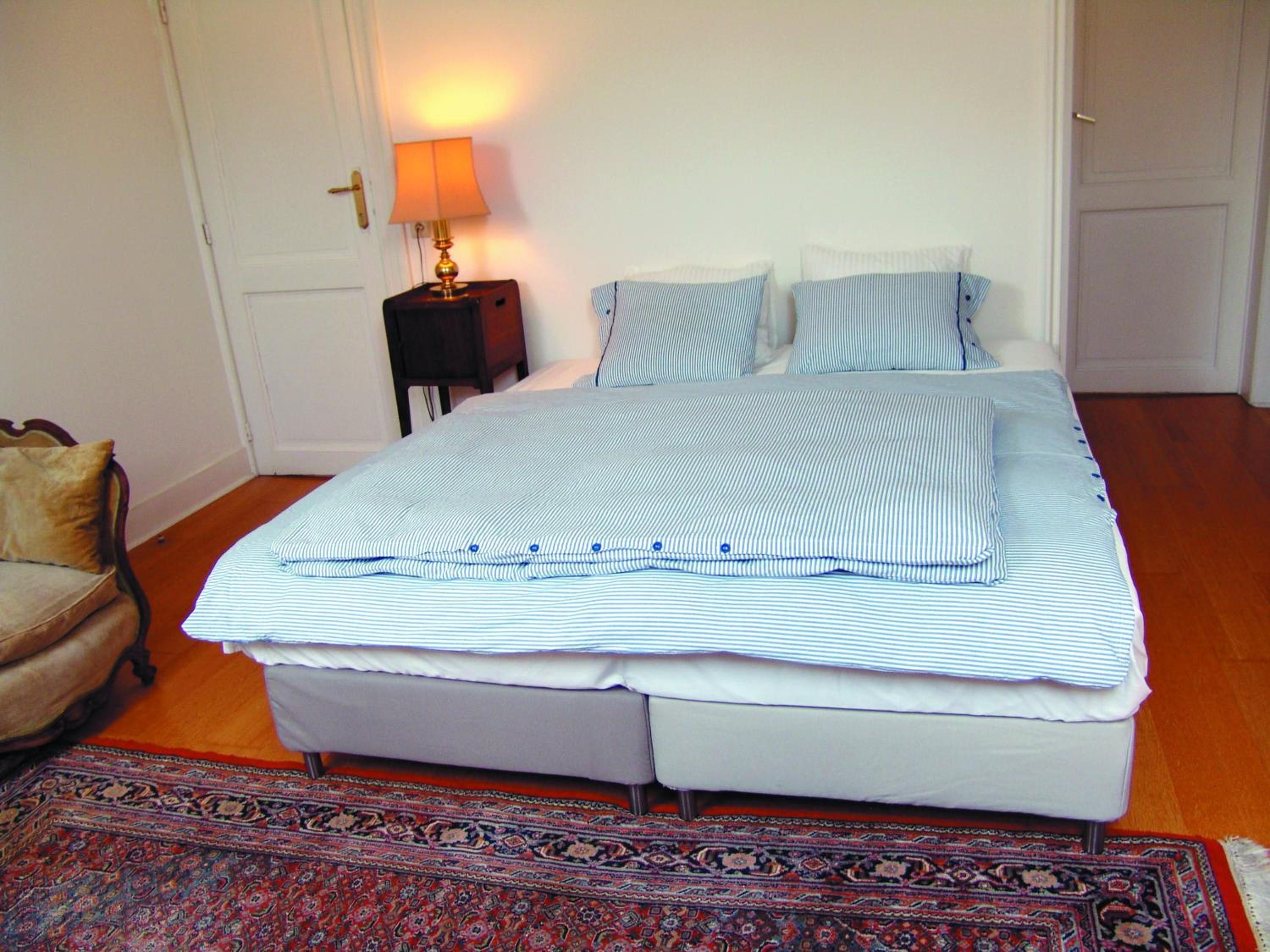 Louise Chatelain suites