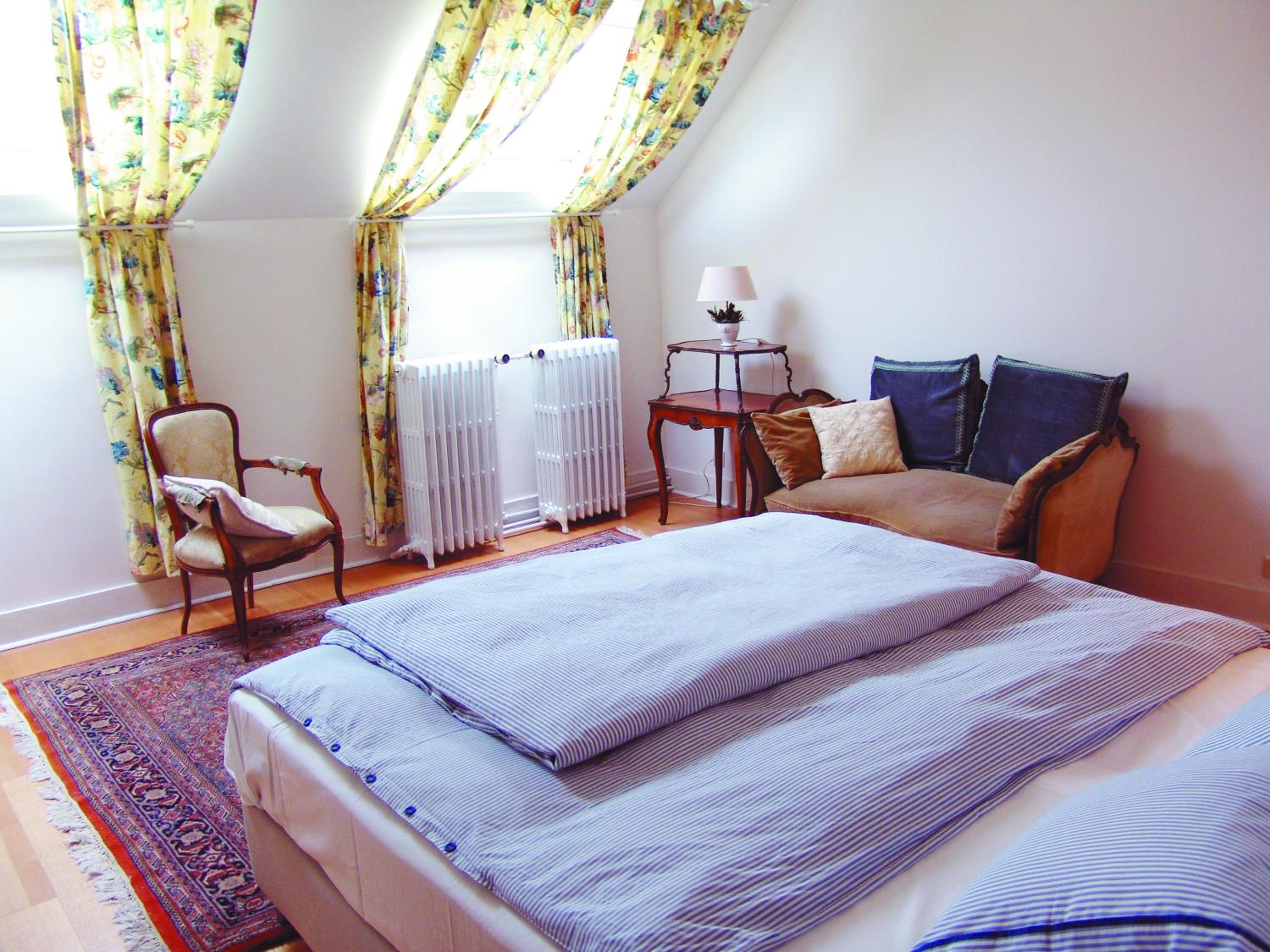 Louise Chatelain suites