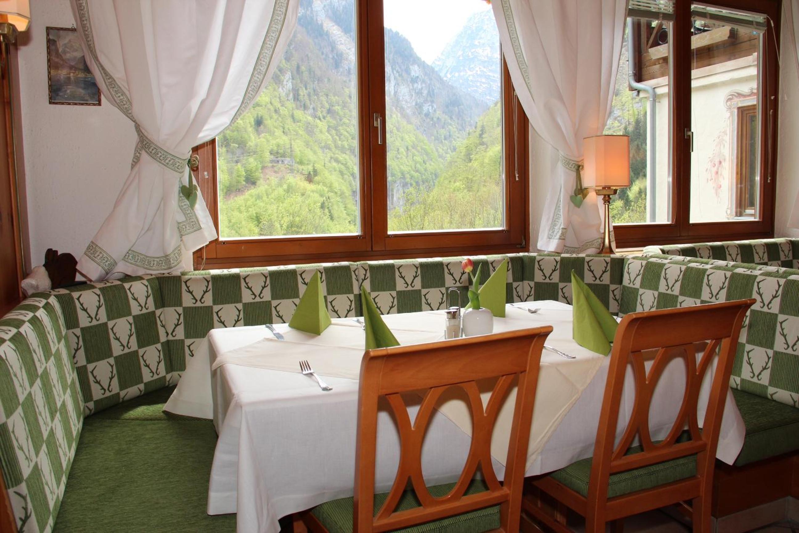 Hotel Pass Lueg