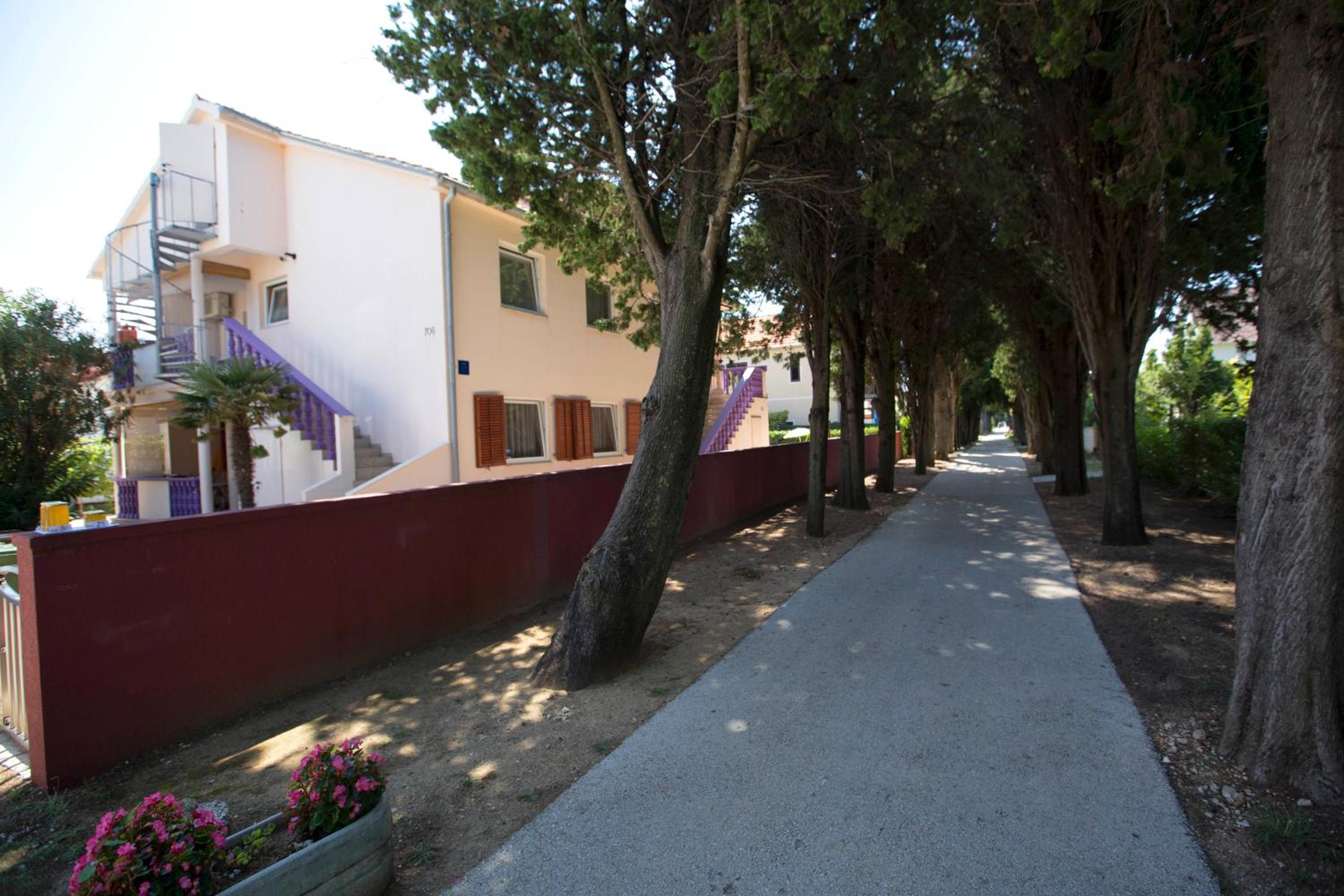 Apartments Lorena view 2