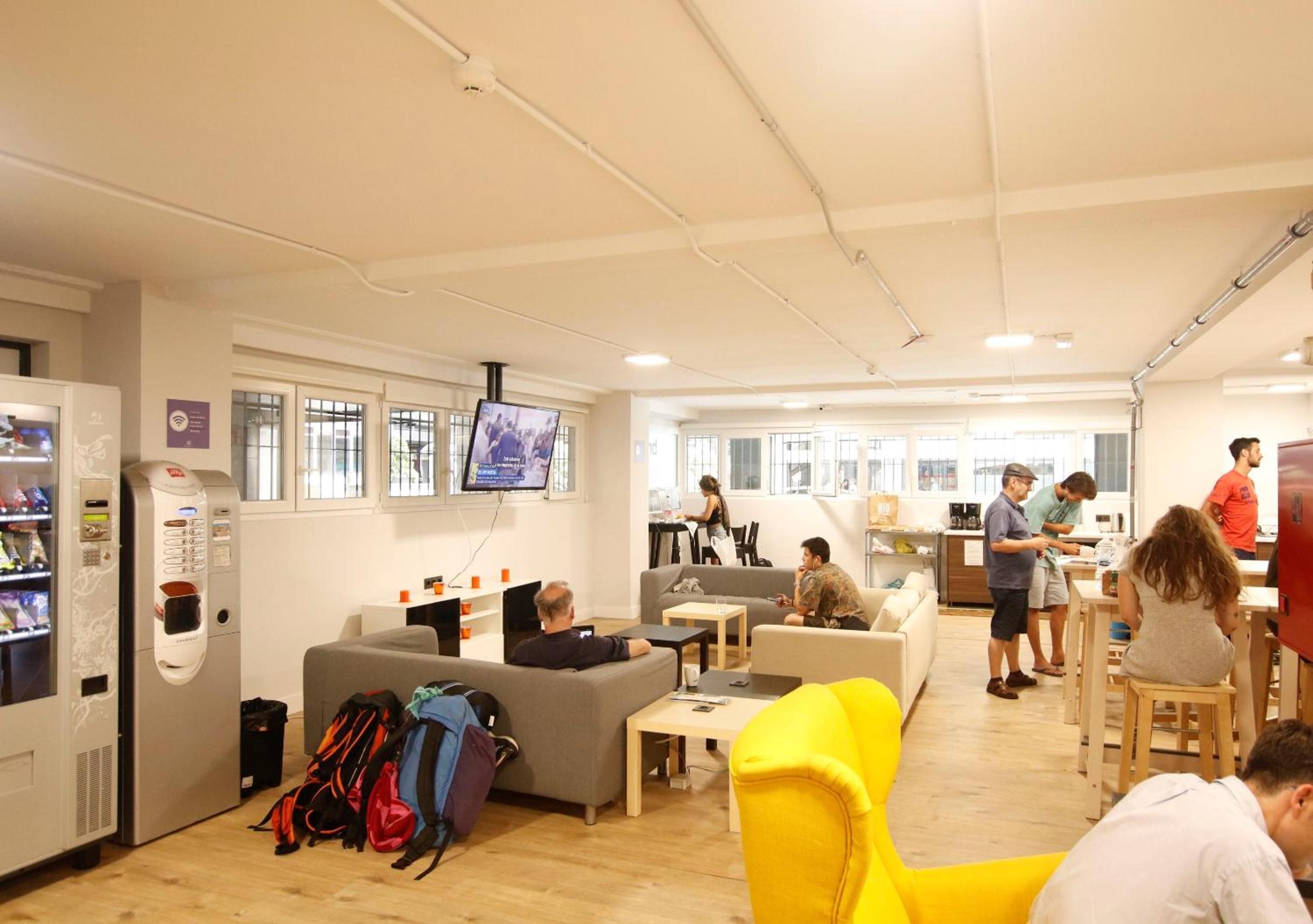 Bilbao Metropolitan Hostel by Bossh! Hotels