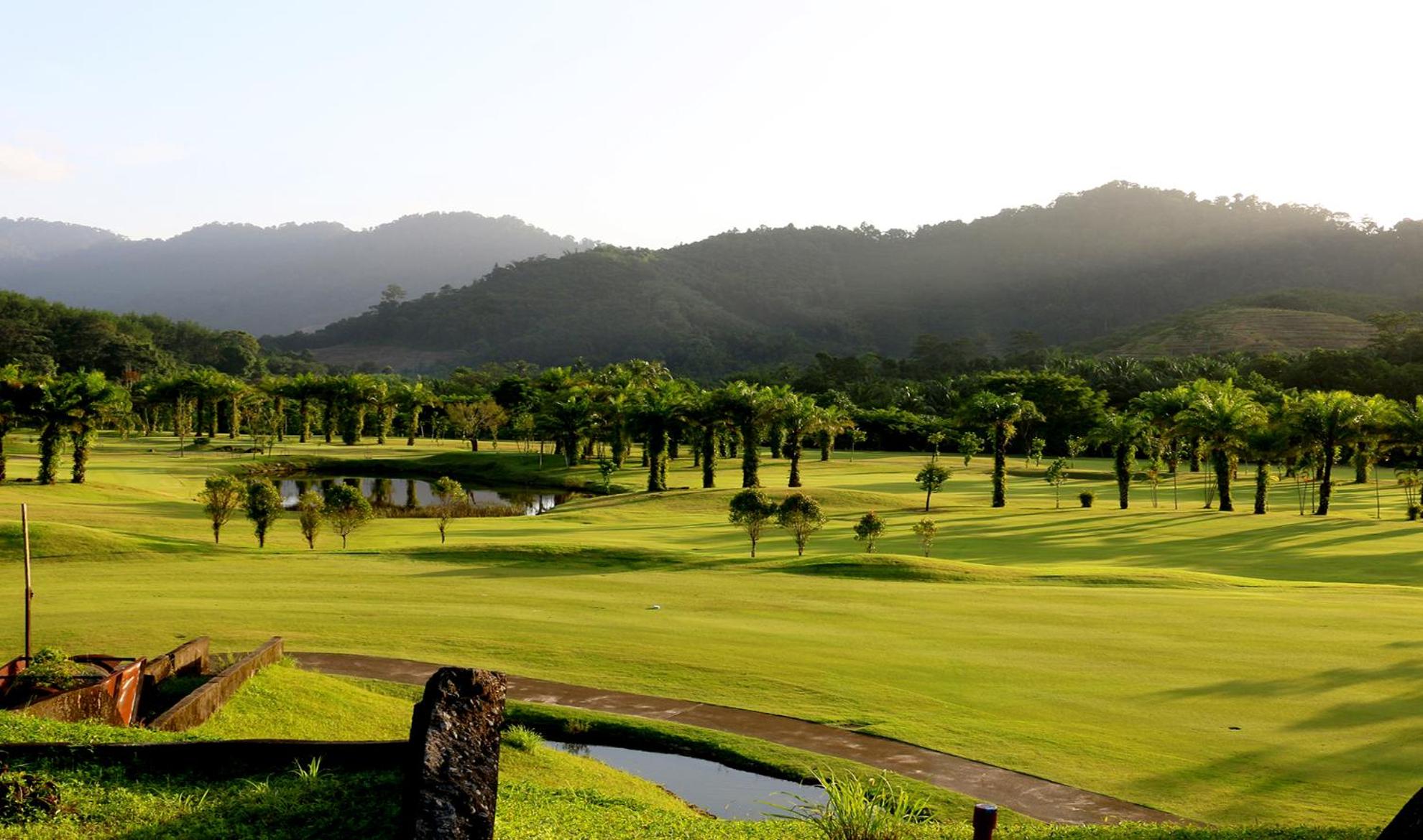Katathong Golf Resort & Spa