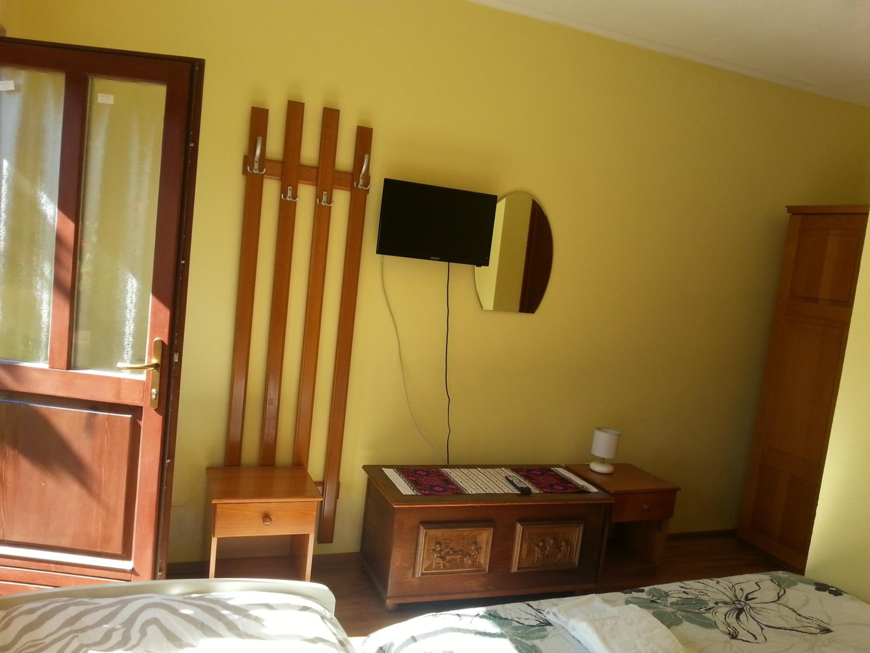 Photo 48