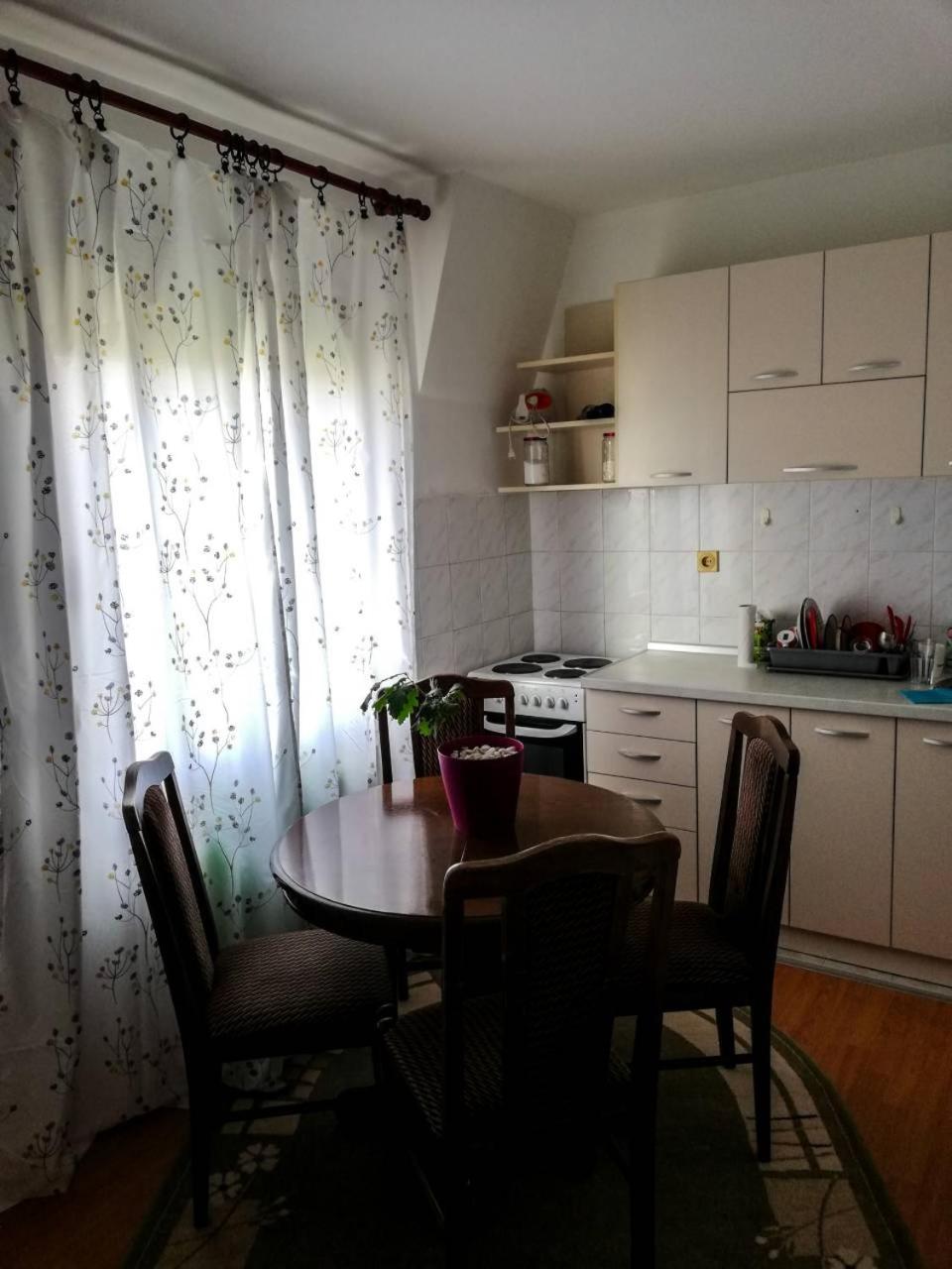 Ćele-kula Apartment