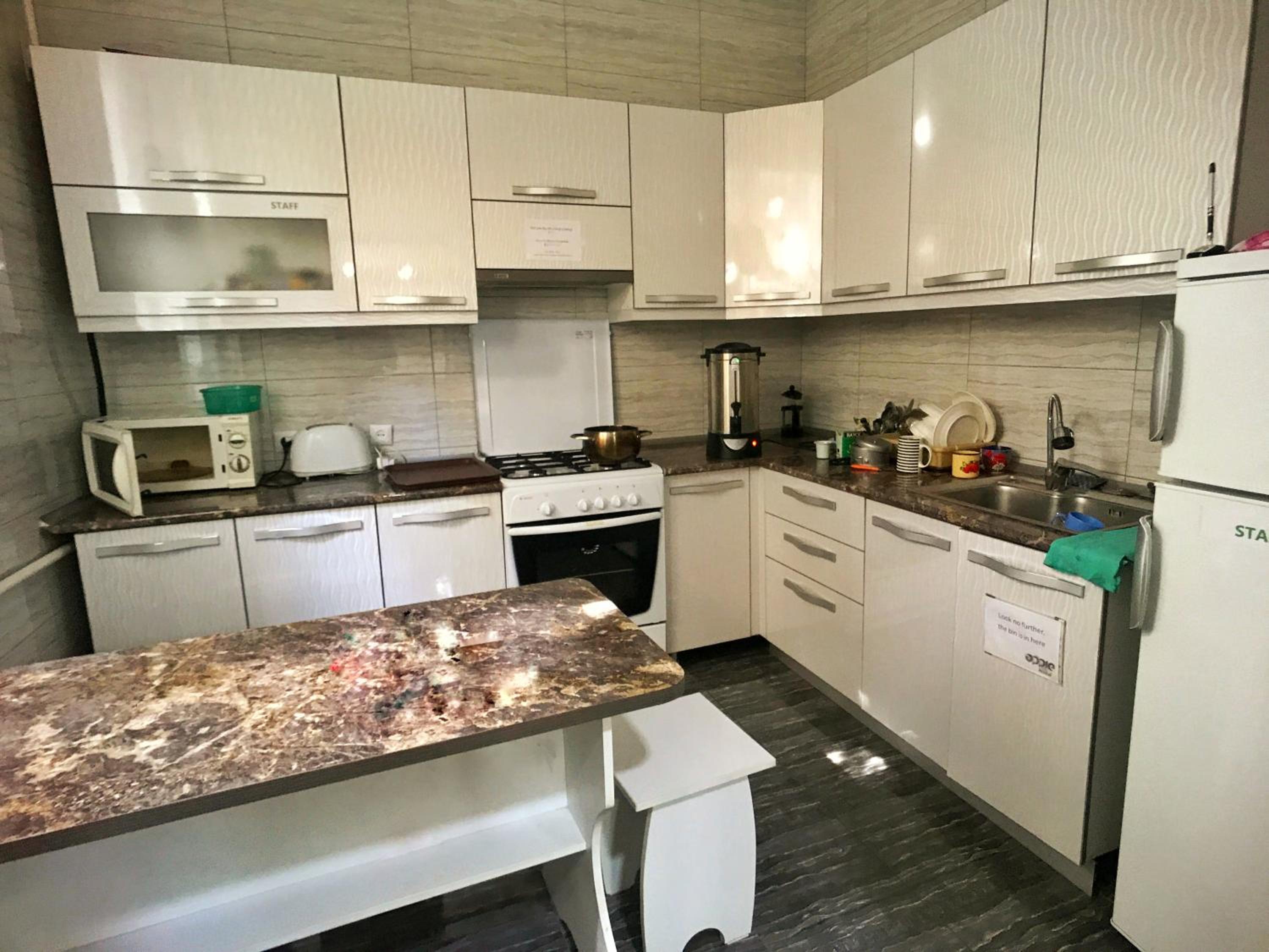 Apple Hostel Bishkek 23