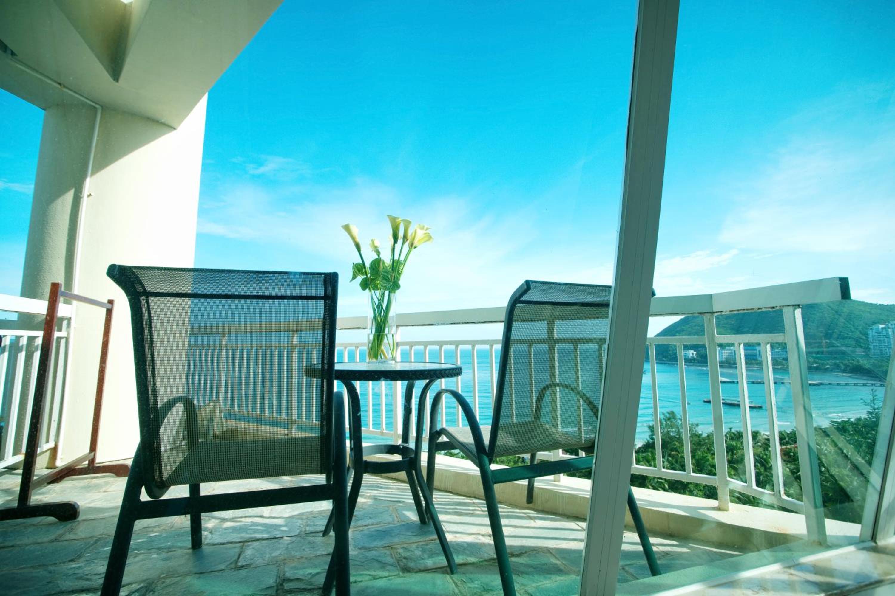 Sunshine Resort Intime Sanya