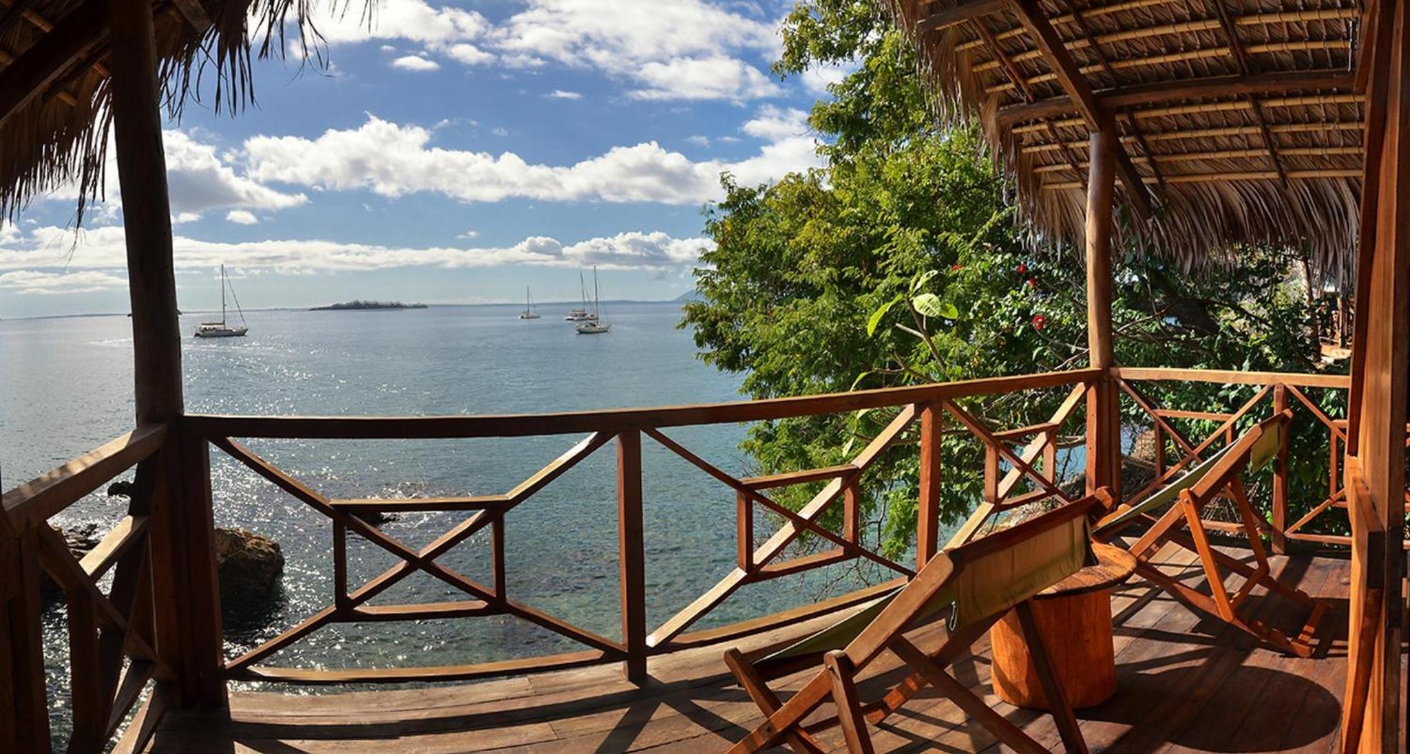Le Maki Lodge-Nosy Komba view 2