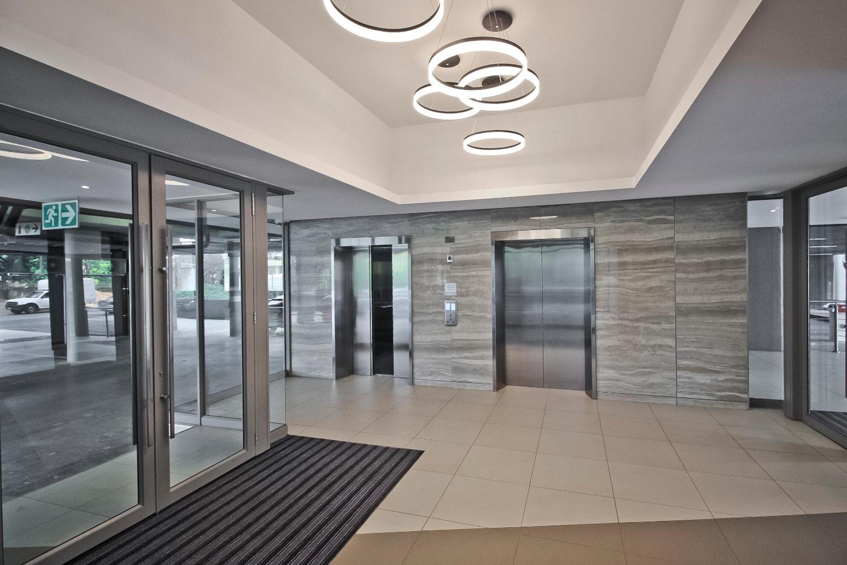 SANDTON APARTMENT MASINGITA TOWERS 15 WEST Rd SOUTH photo 3