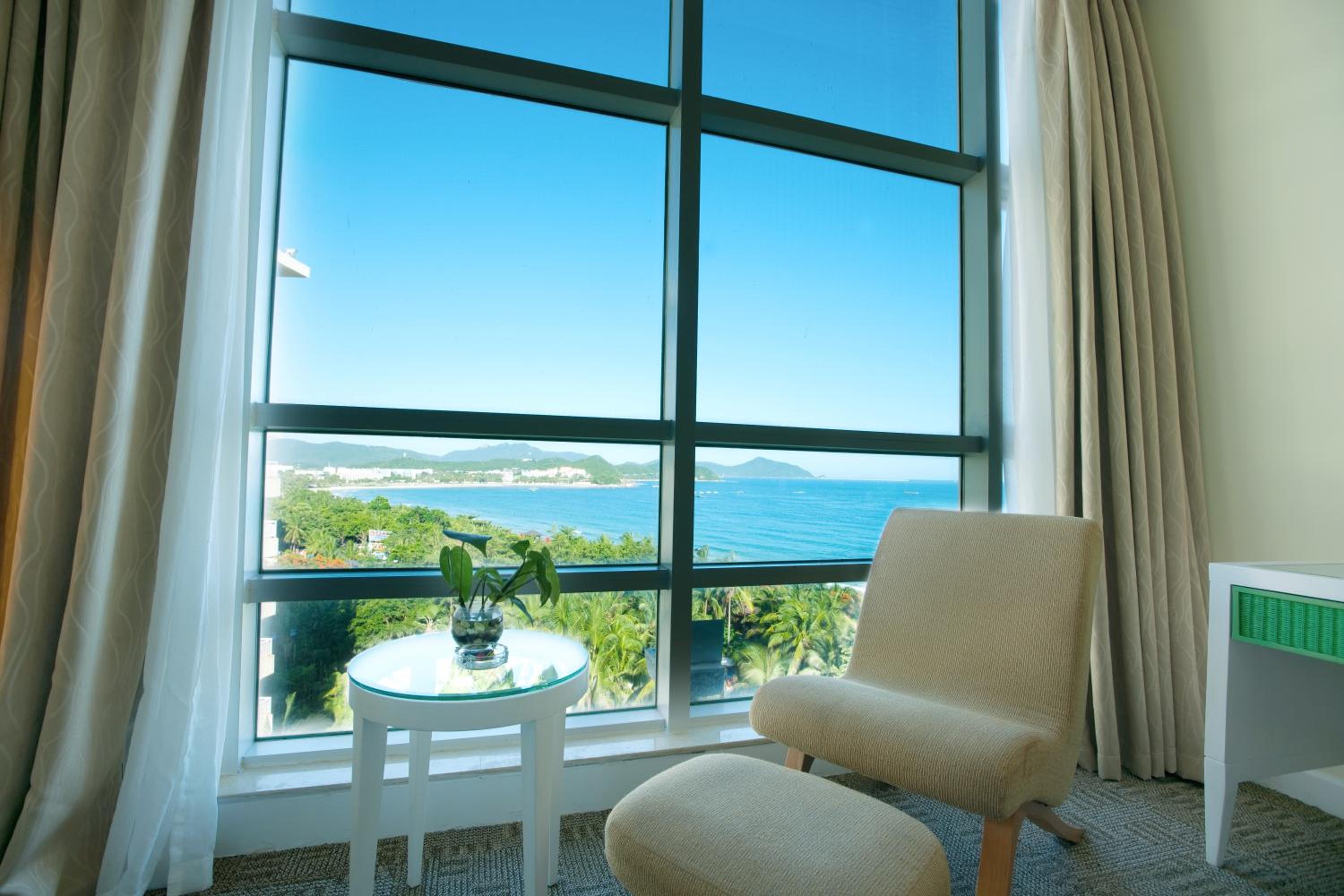 Sunshine Resort Intime Sanya