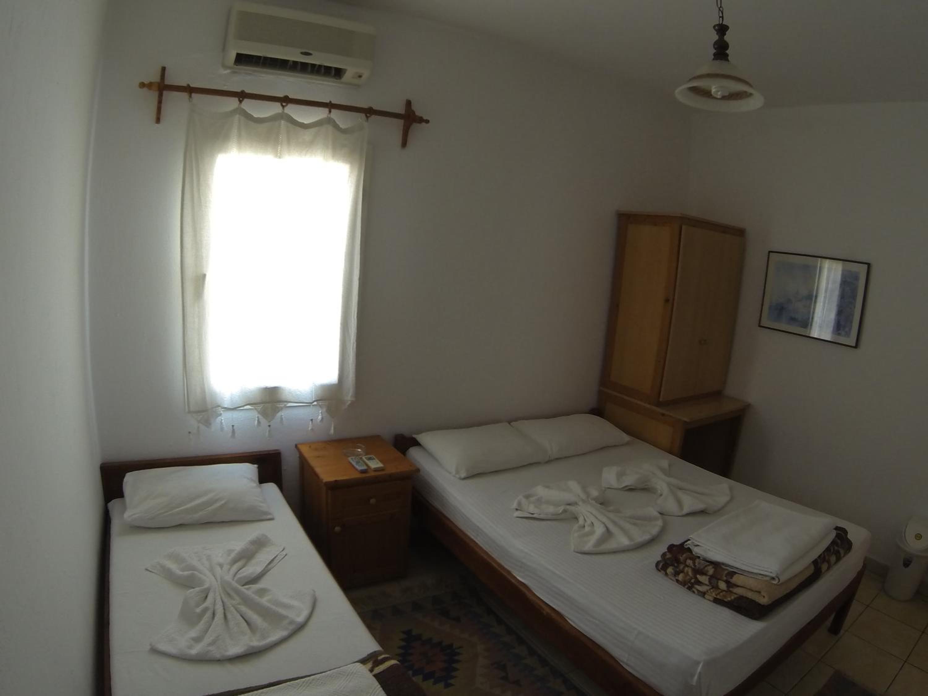 Photo 63