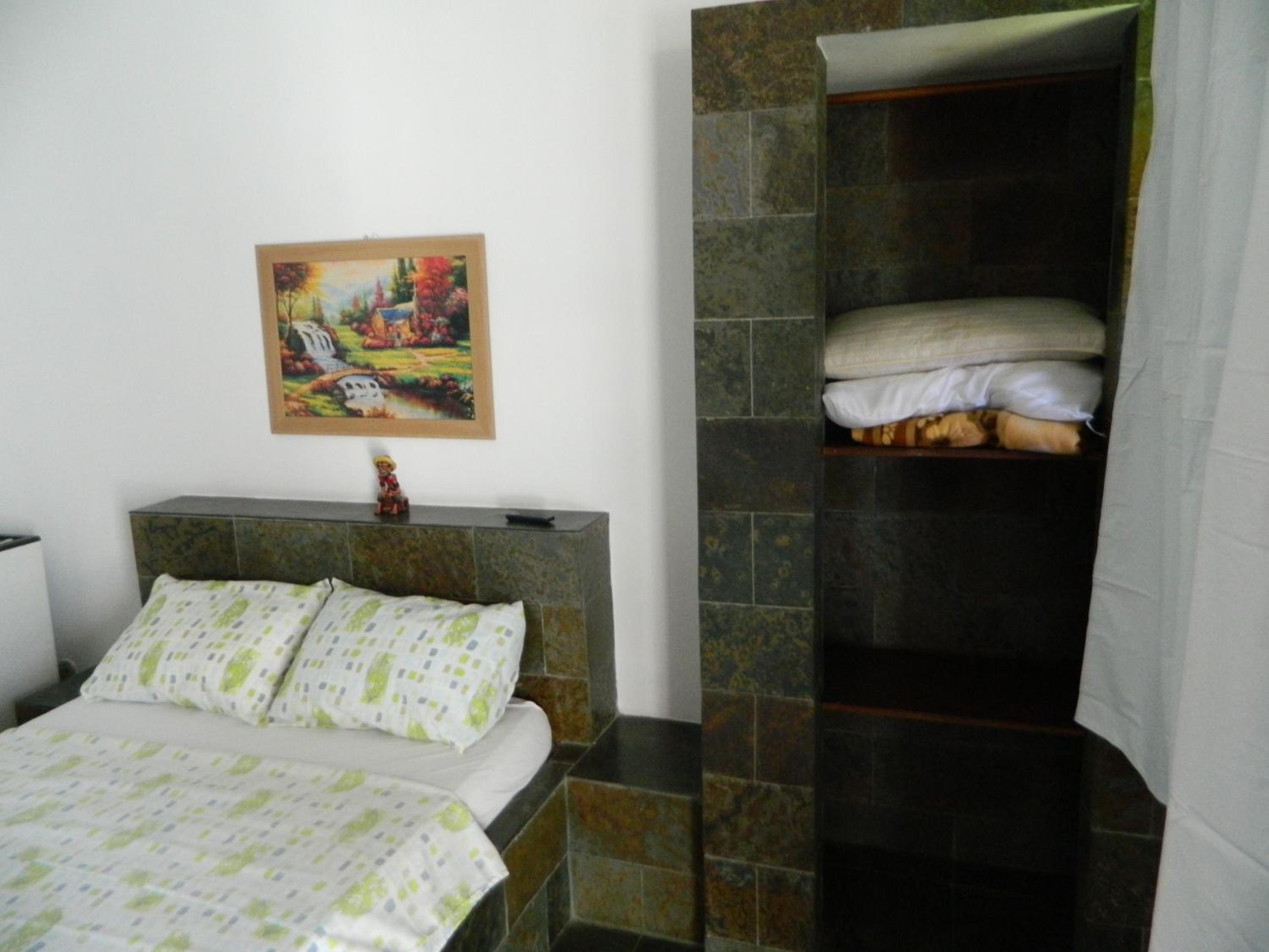Photo 32