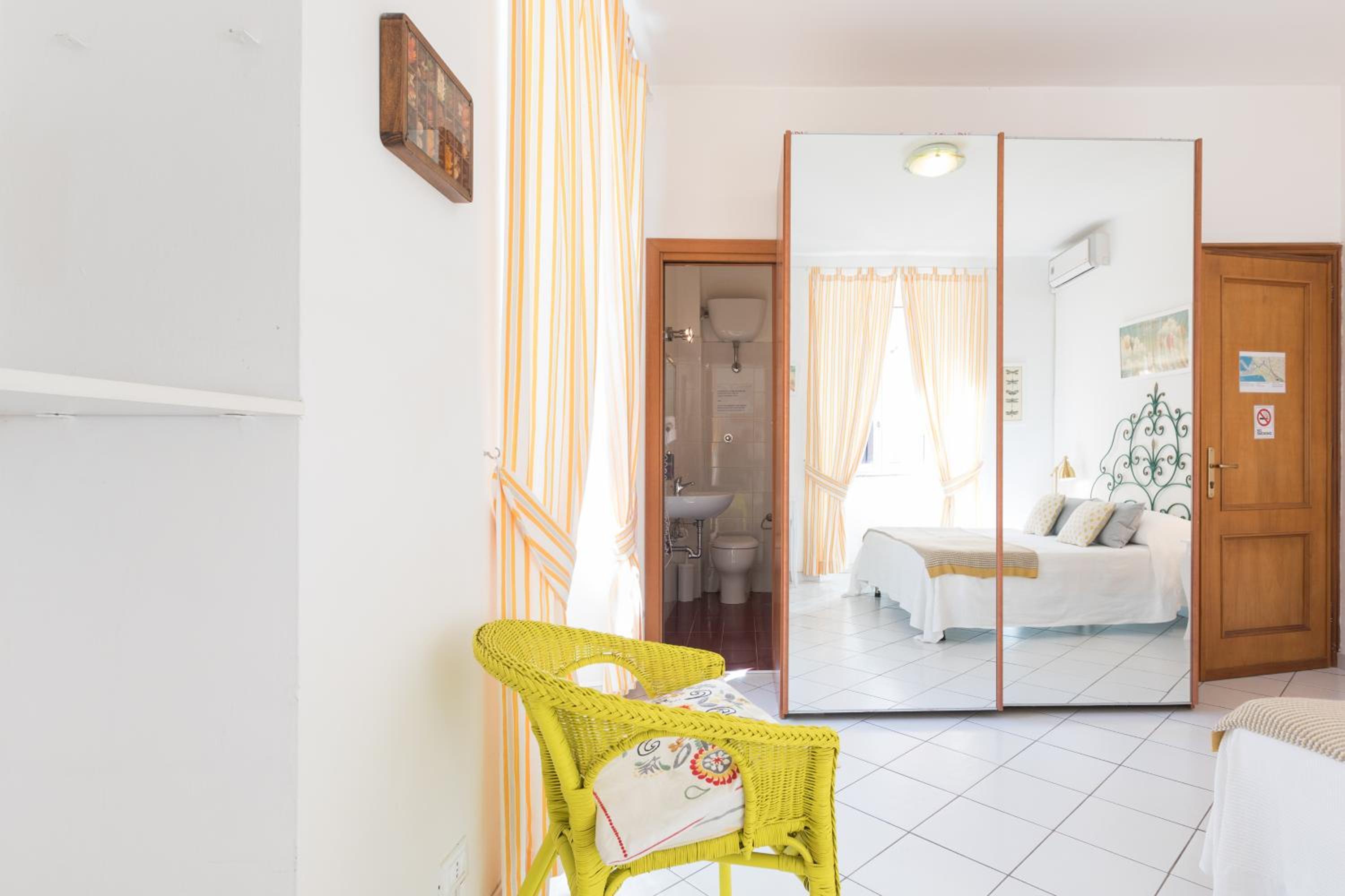 B&B Piazza Fratti