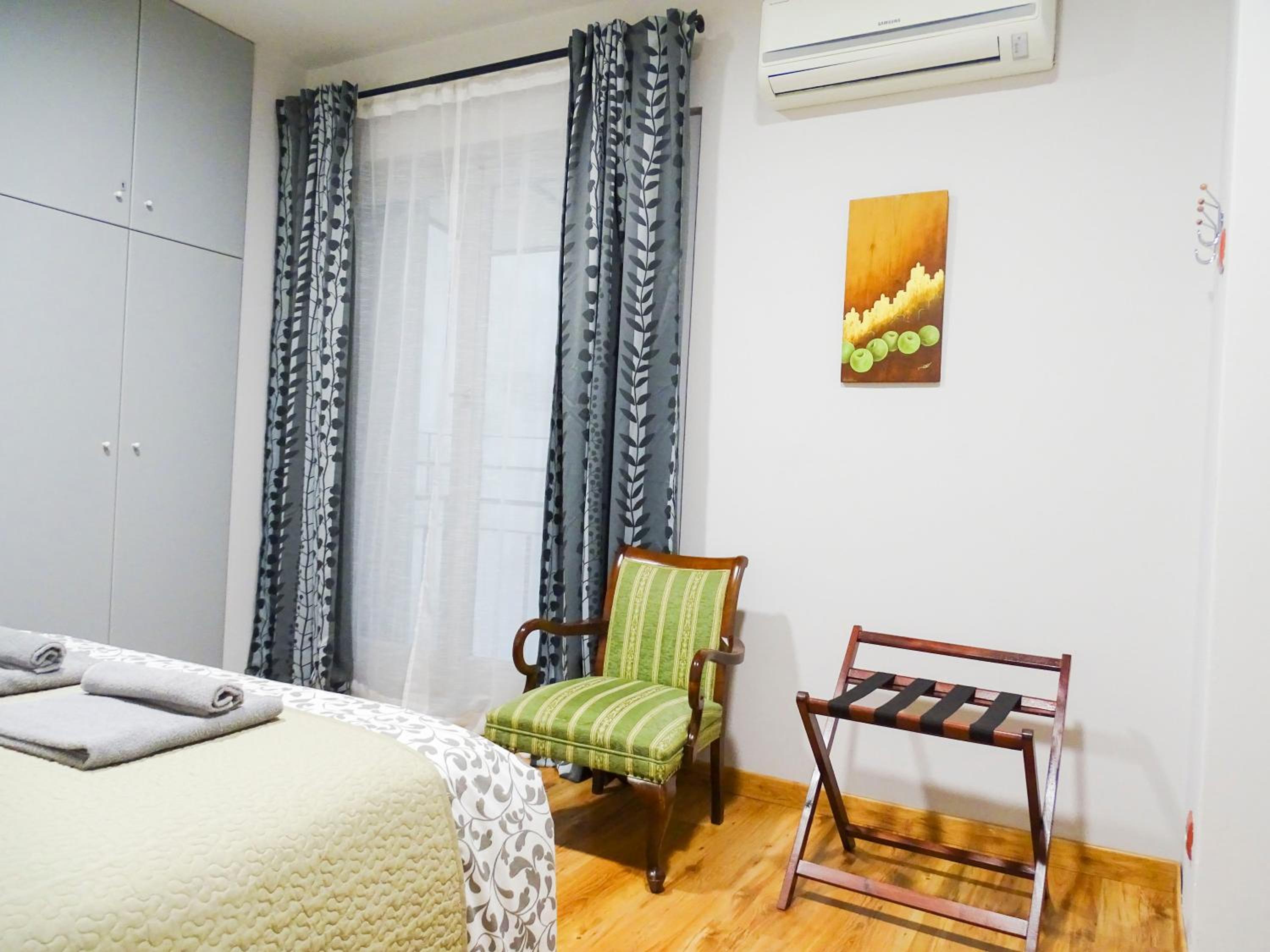 Athens Center Spacious Luxury Apartment