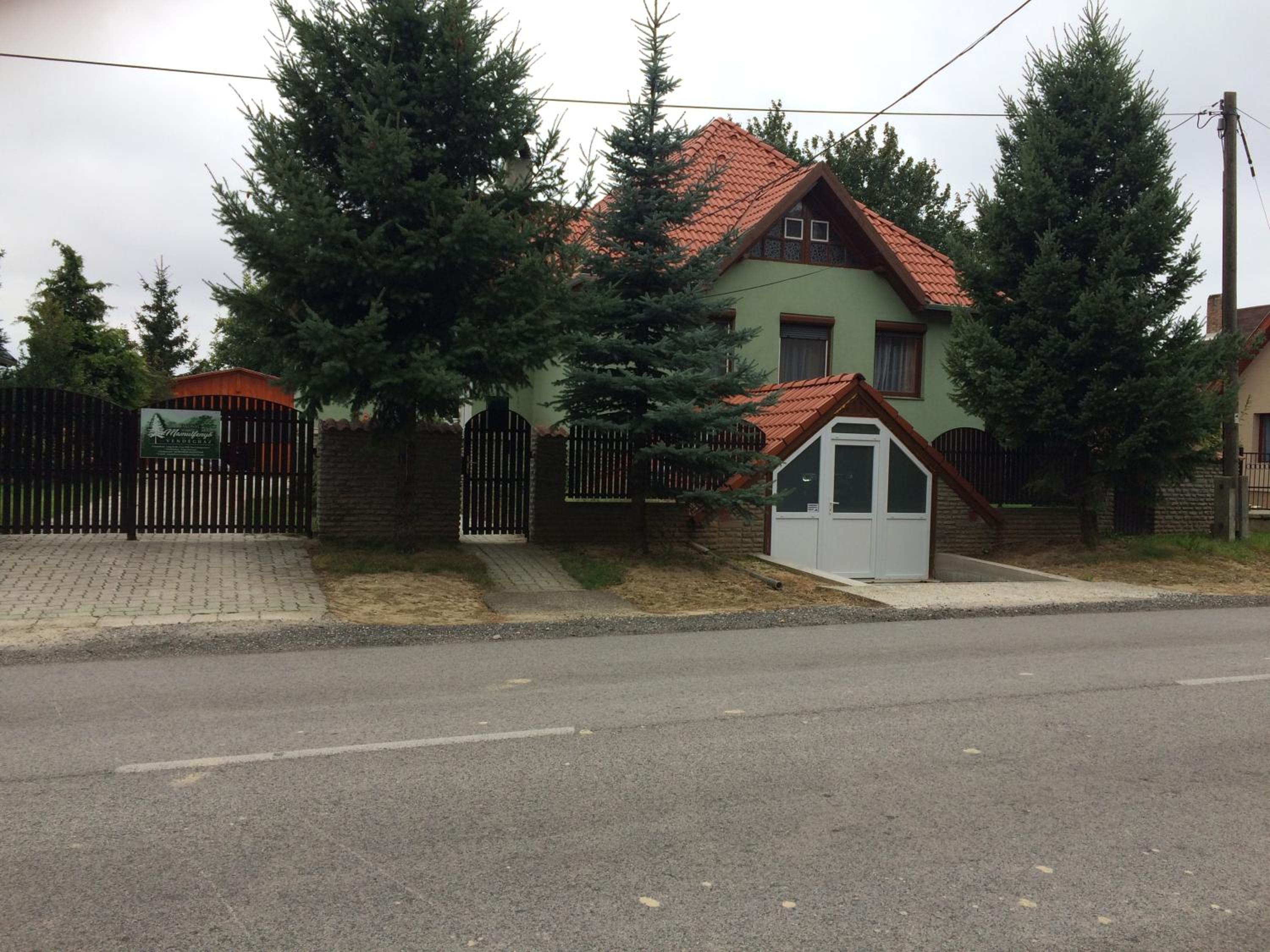 Photo 35