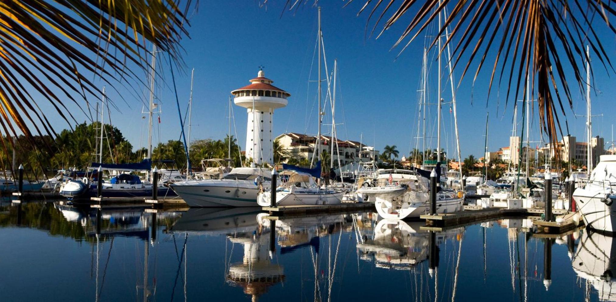 Hotel Hacienda Real Suits Ixtapa - Image 1