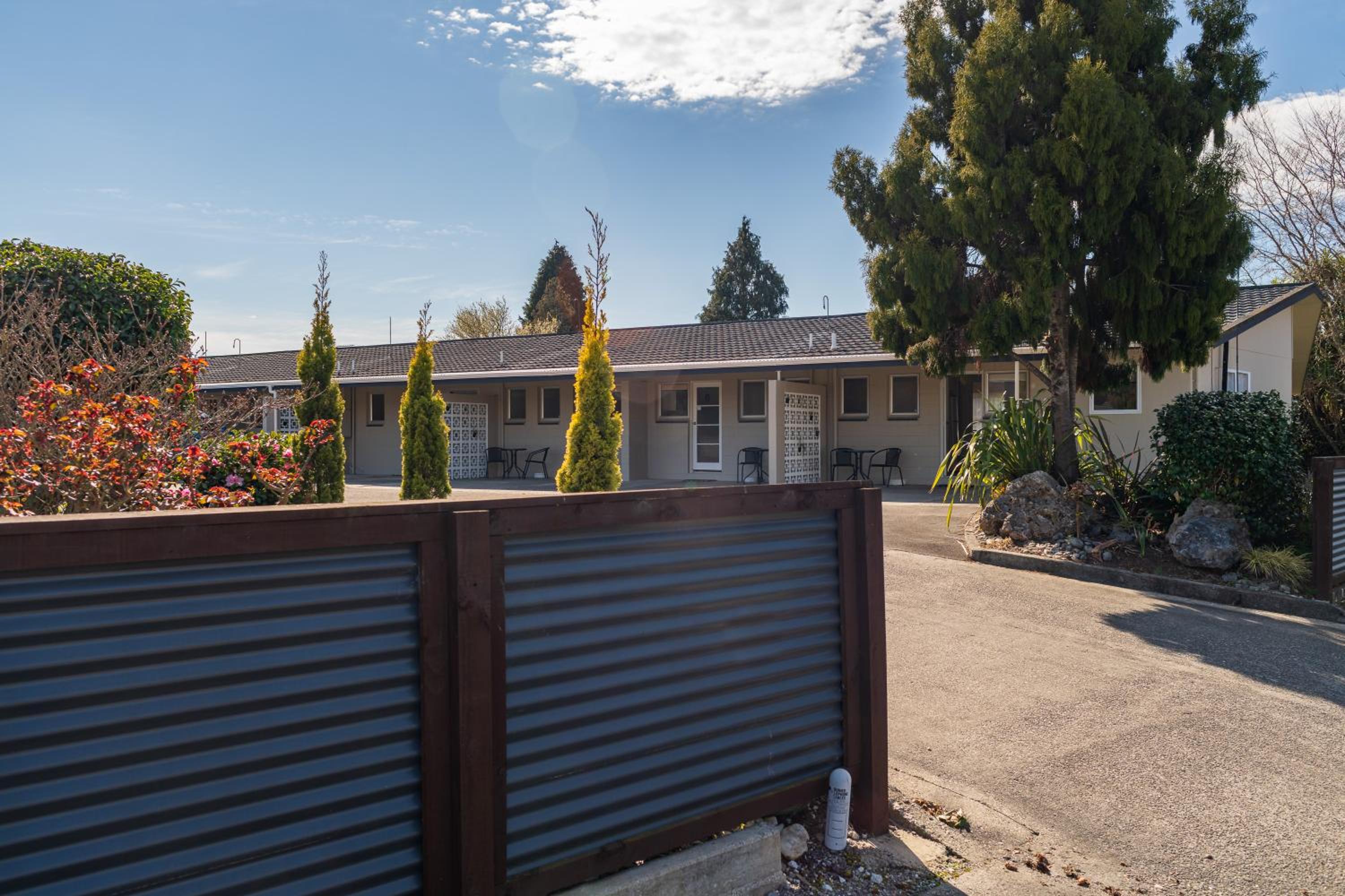 Golden Bay Motel