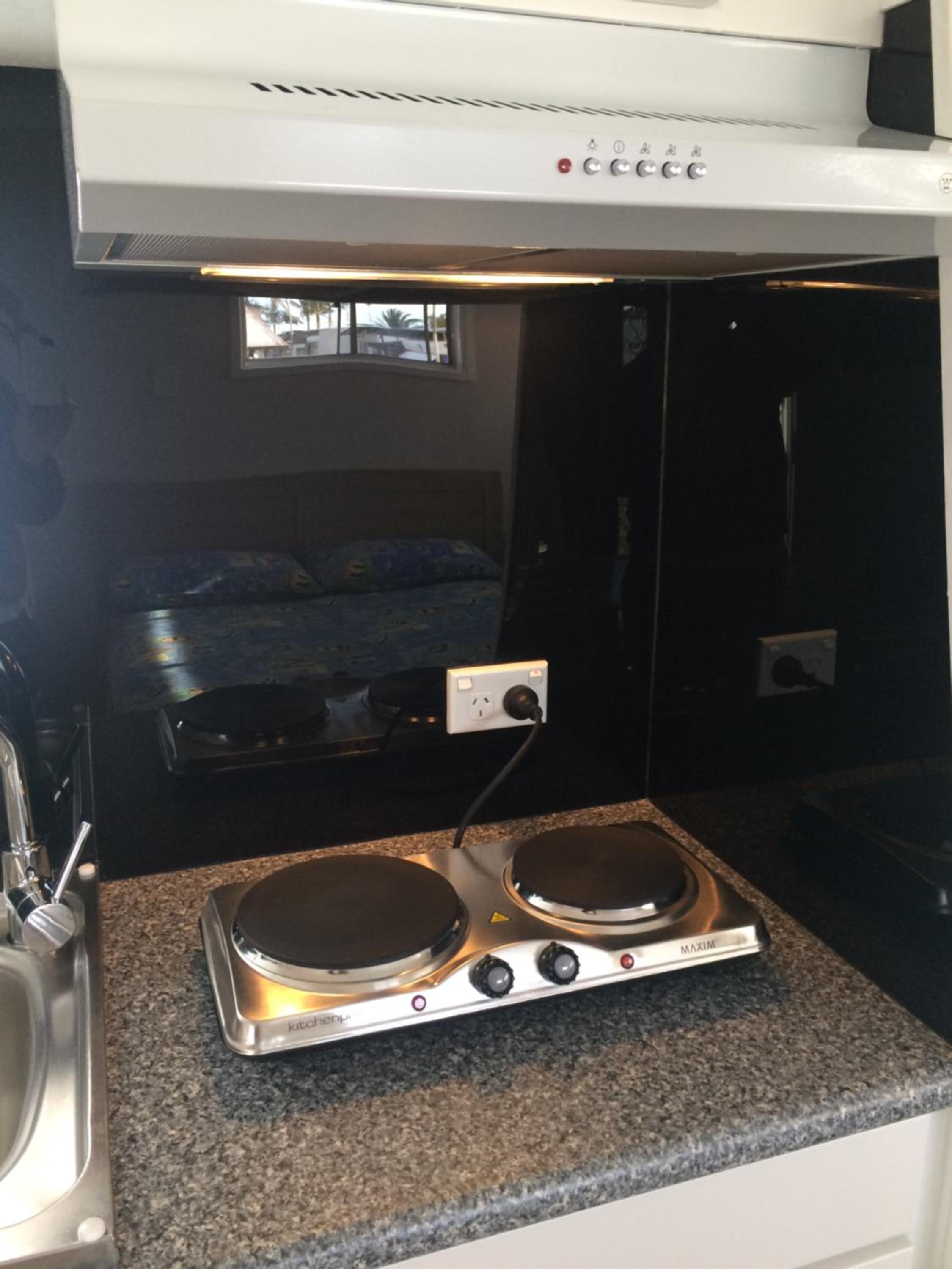 Riviera Caravan Park