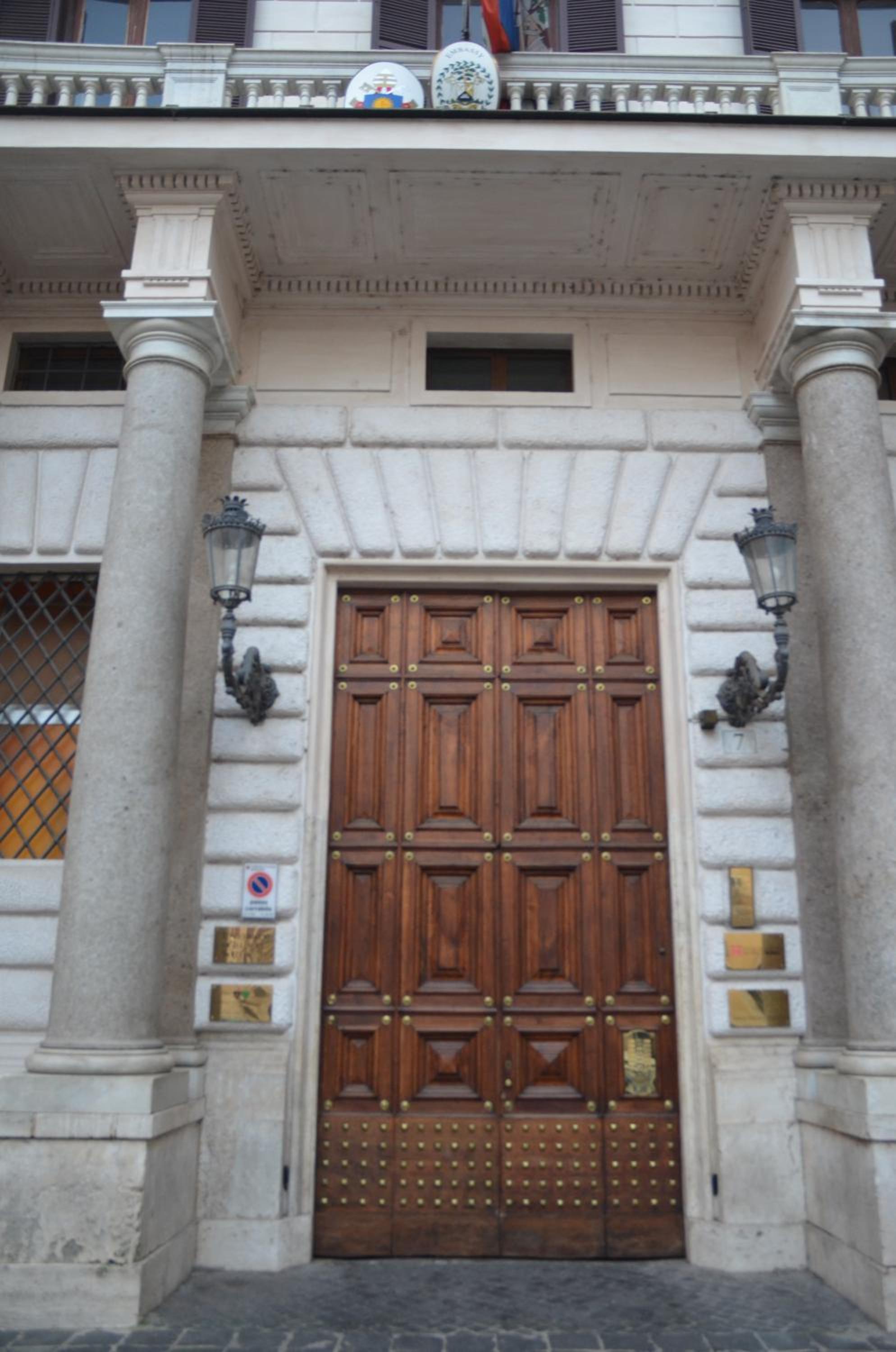 SuityRHome Navona 7 2 Suite