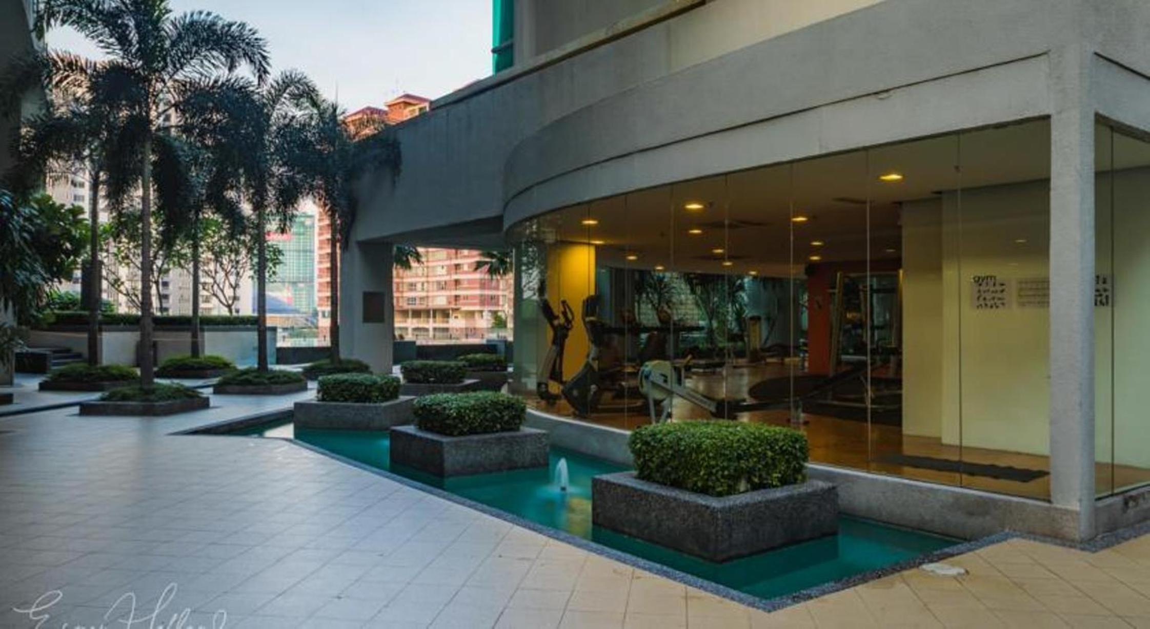 Apex Cozy Suites at Swiss Garden Residence Kuala Lumpur