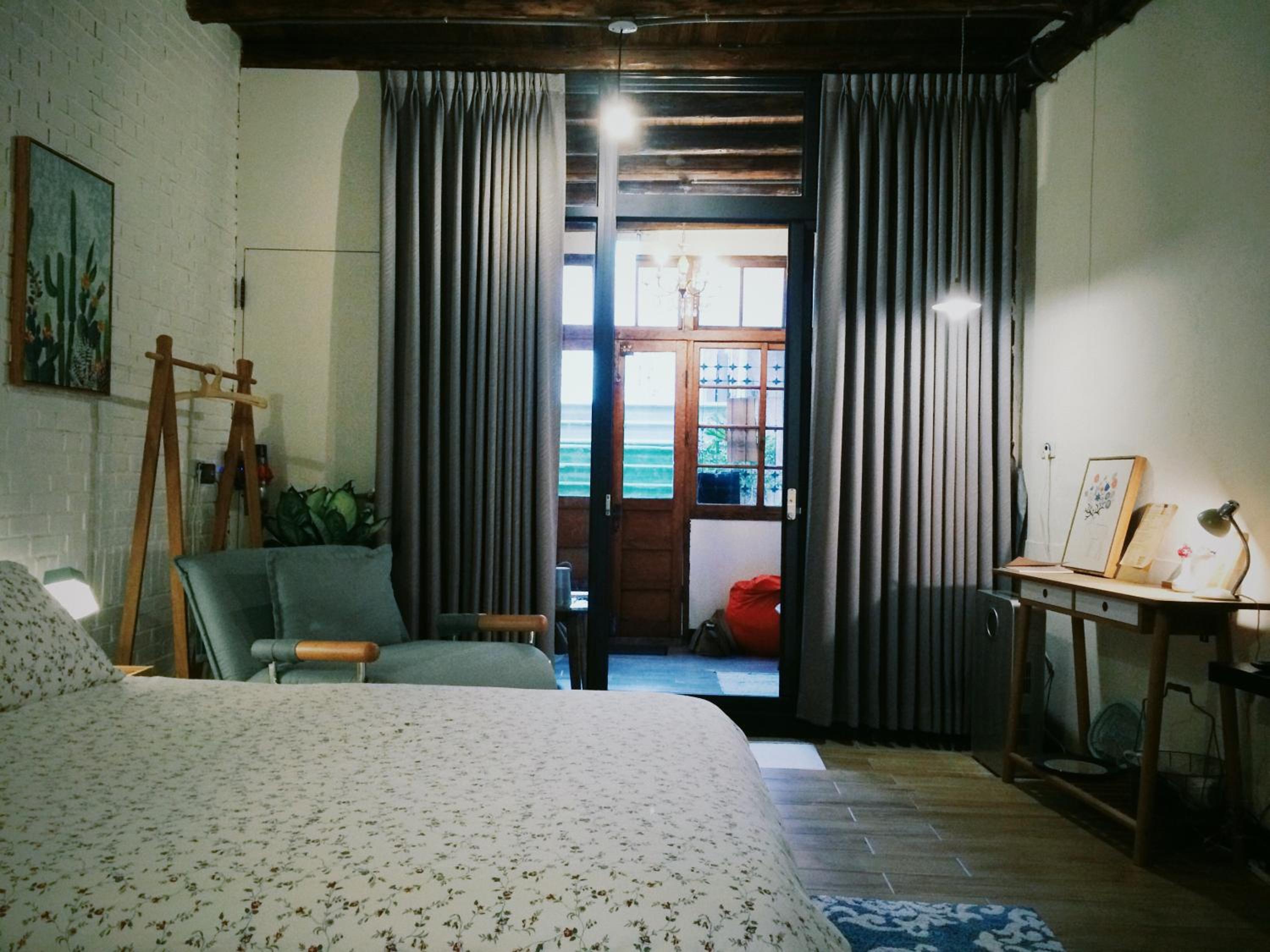 XiaoBei Home2 view 3