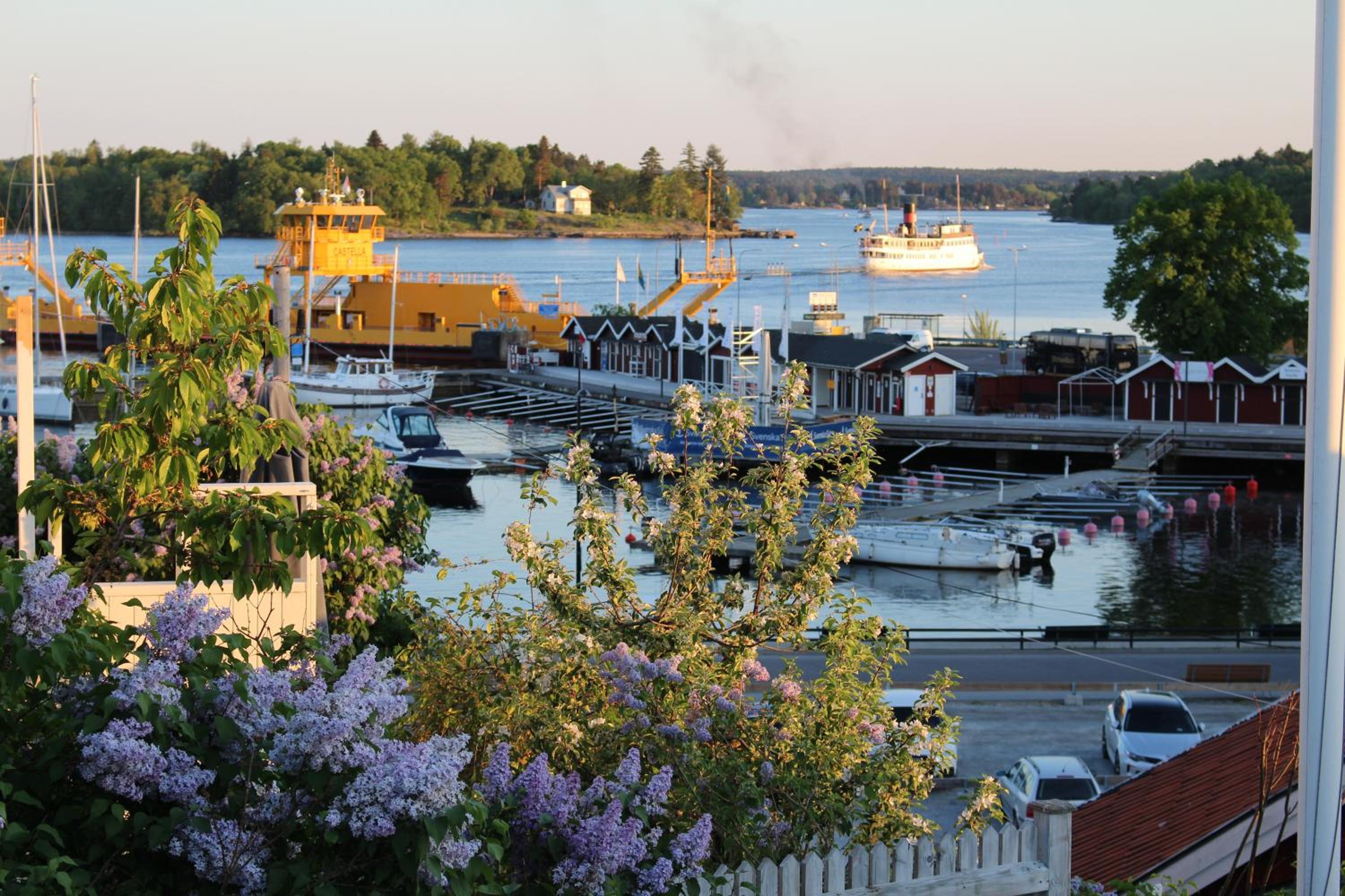 Vaxholm Seaview Cottage view 3